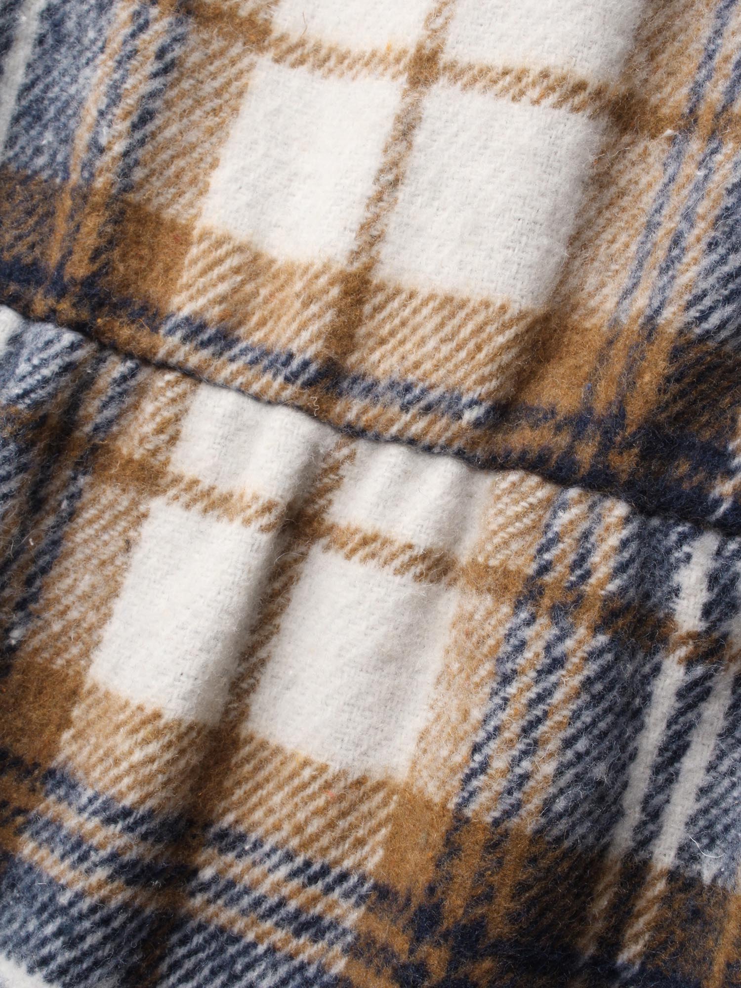 8deca203-f3dc-43ba-beaf-7d5d76880d6c