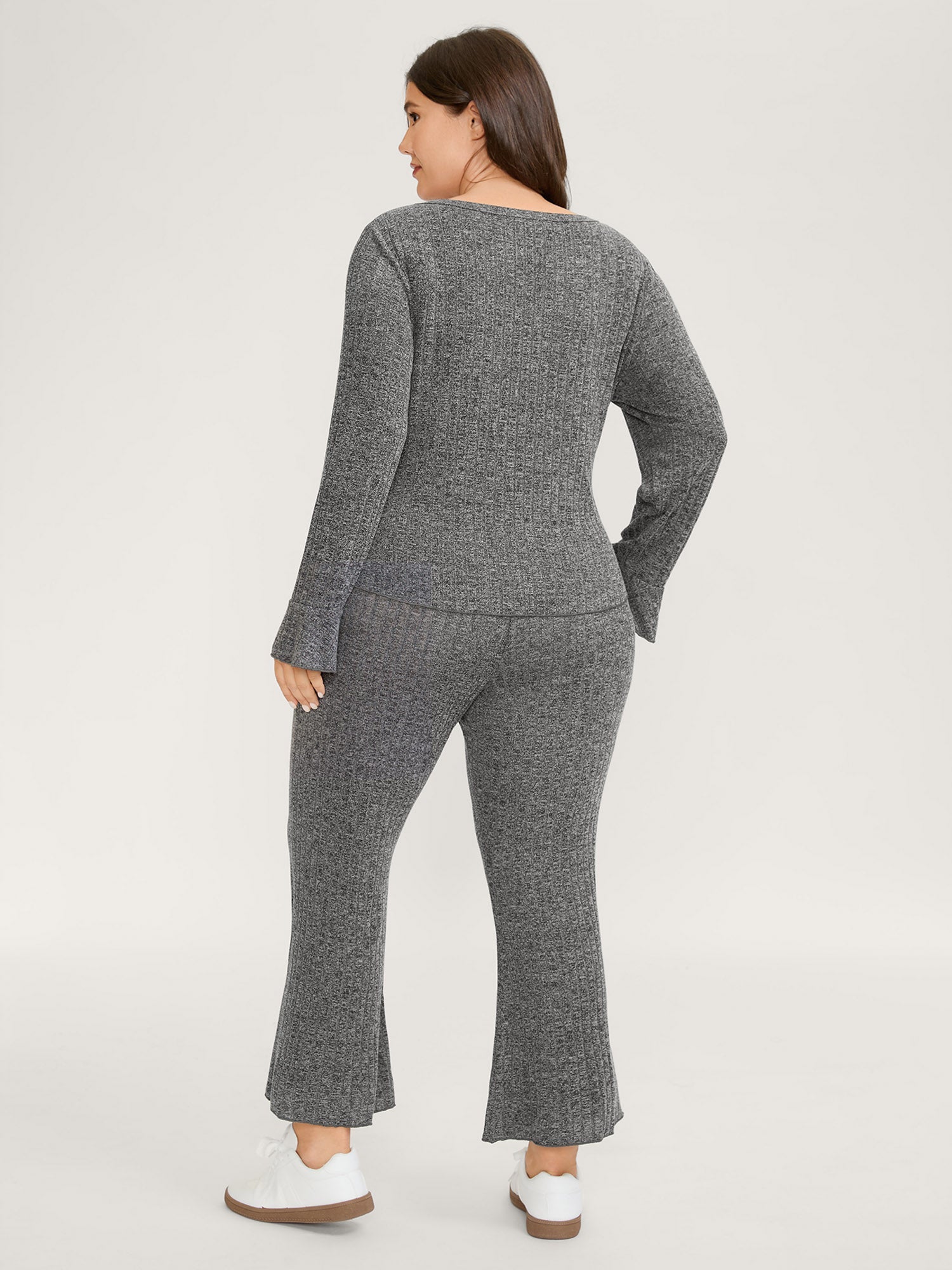 aefe8ad3-9980-41c7-bb3a-8fc5d542ee1a