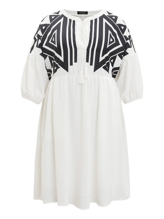 Geometric Print Notched Ties Tassels Elastic Cuffs Dress