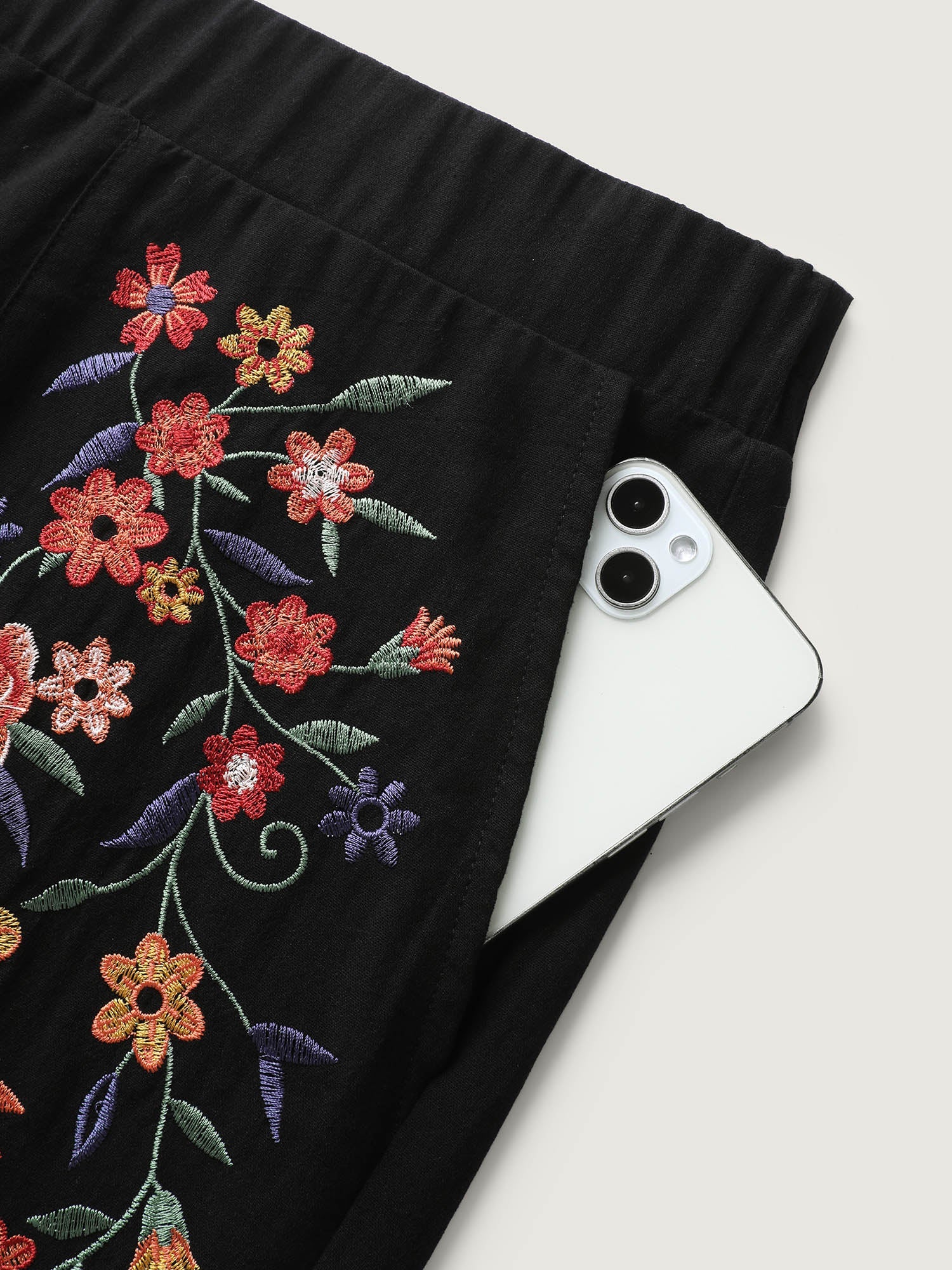 f9aa0669-0476-43ec-9a19-0949b4a6ccf7