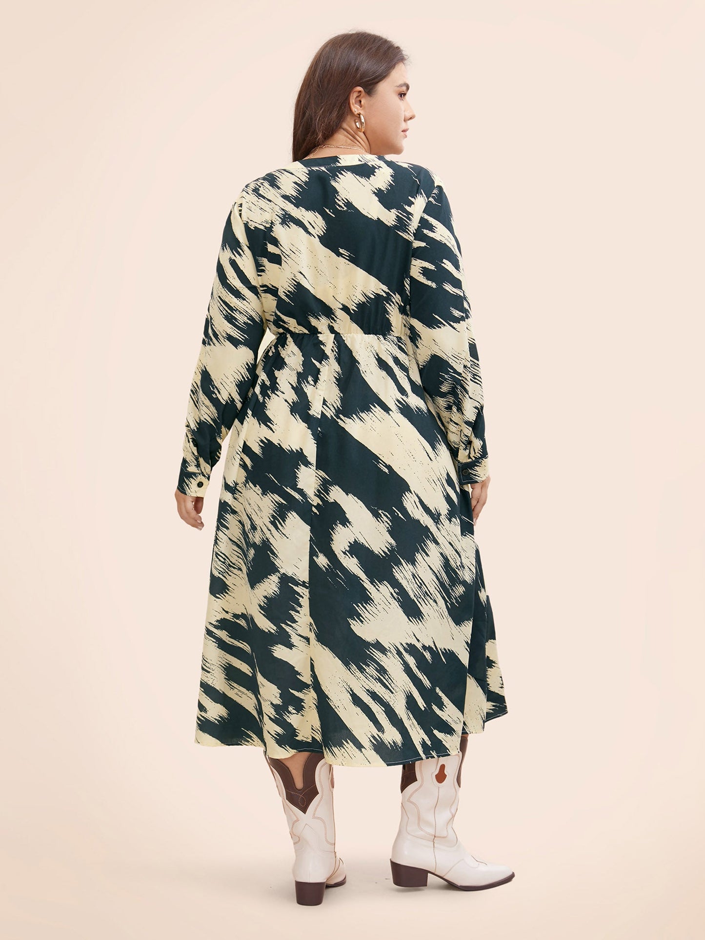 b7a8d62e-233e-4616-8b19-32d625843a0f