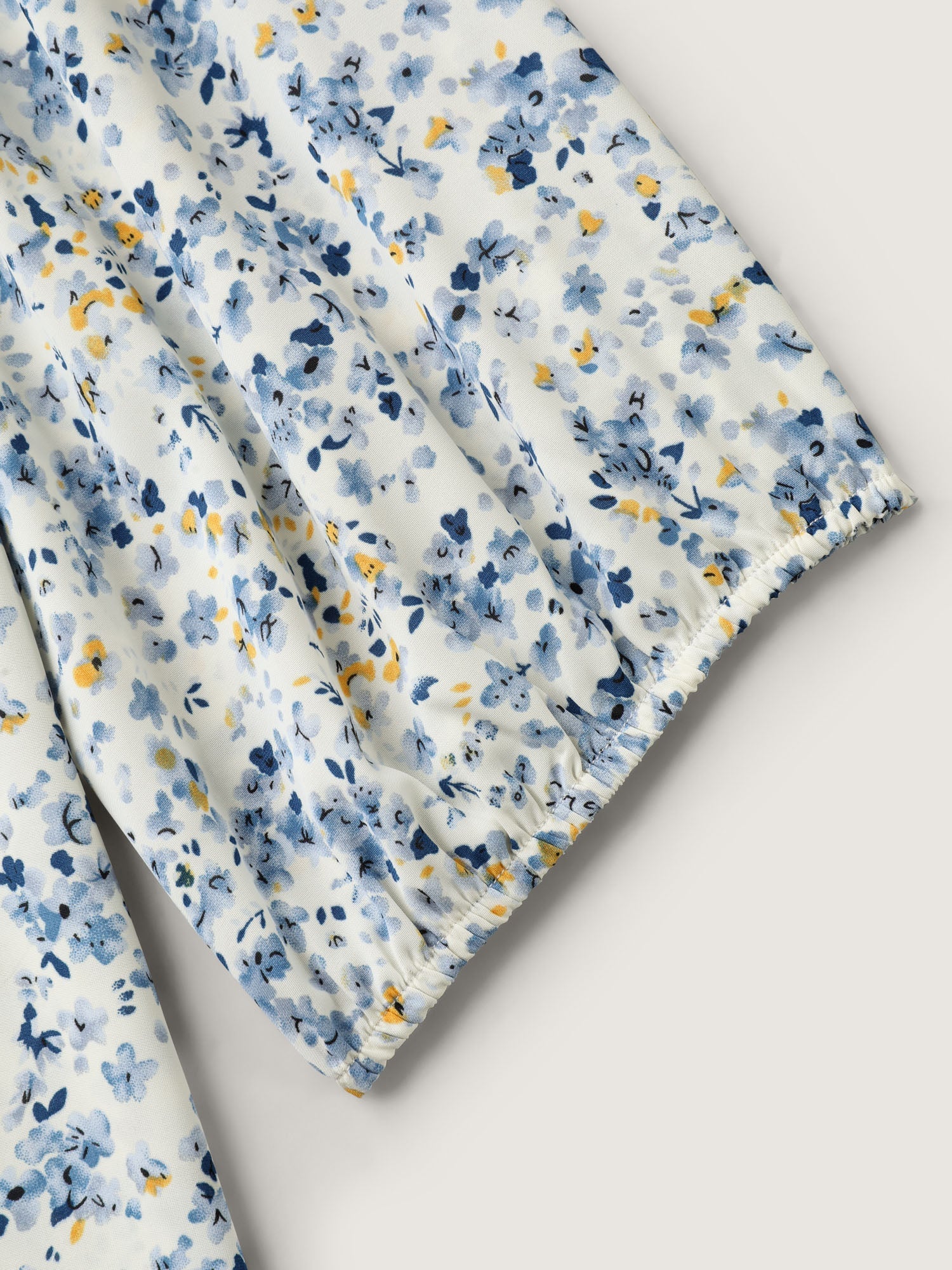 a3034c9c-c5f3-42d1-8c89-a7c93ed824fc