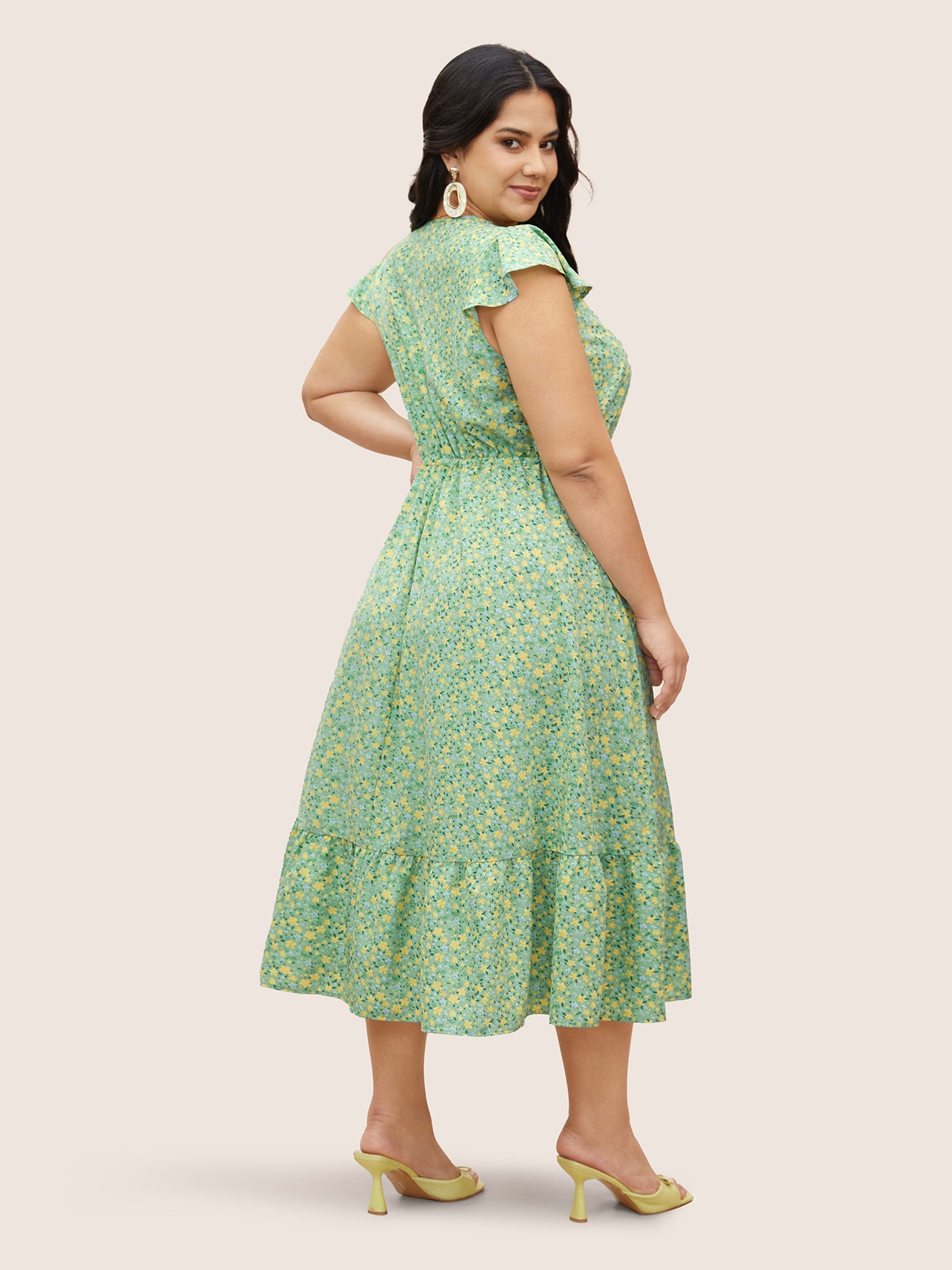 dee7e859-c50b-4eec-a171-a542bc885fa0