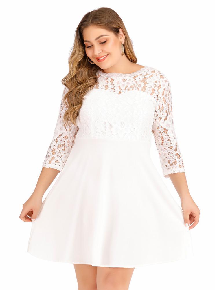 Lace Patchwork Round Neck  Backless Dress