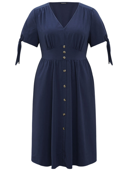 Plain Pocket Button Detail V Neck Plicated Knot Dress