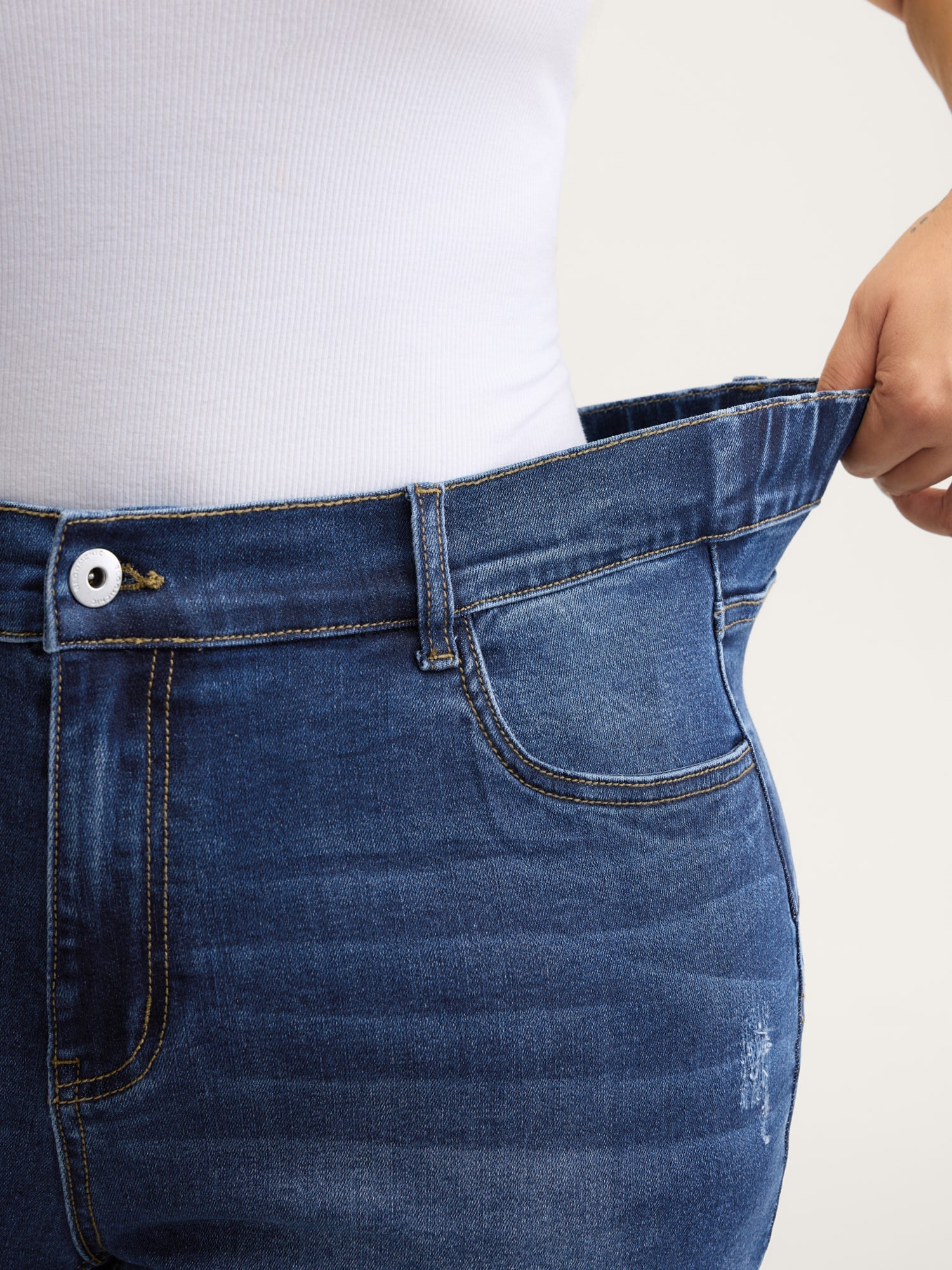 1bdbabec-e137-4c0b-a85a-39badb53fb79