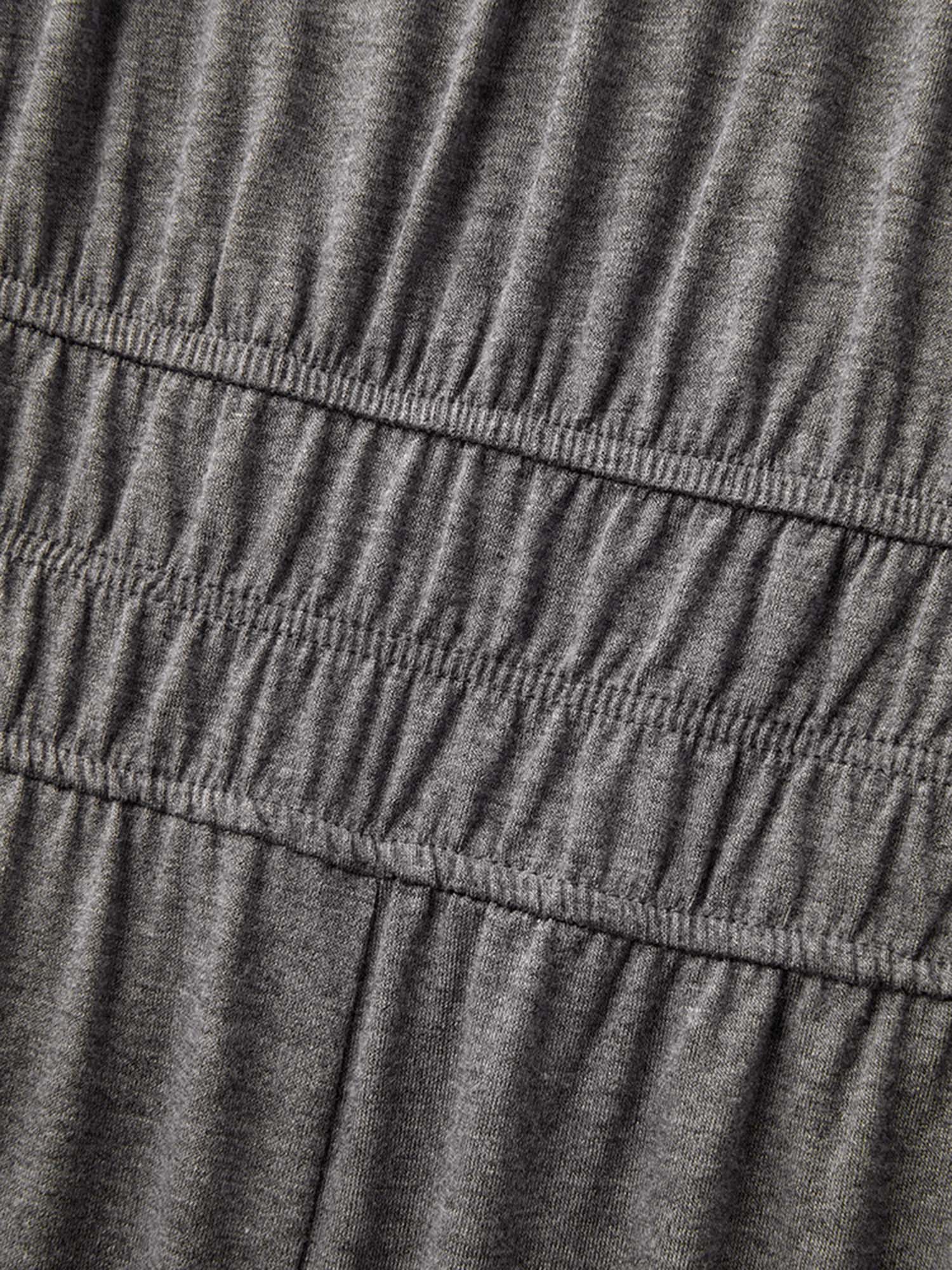 e8e98839-d5c6-4e1b-84a2-acba8589df53