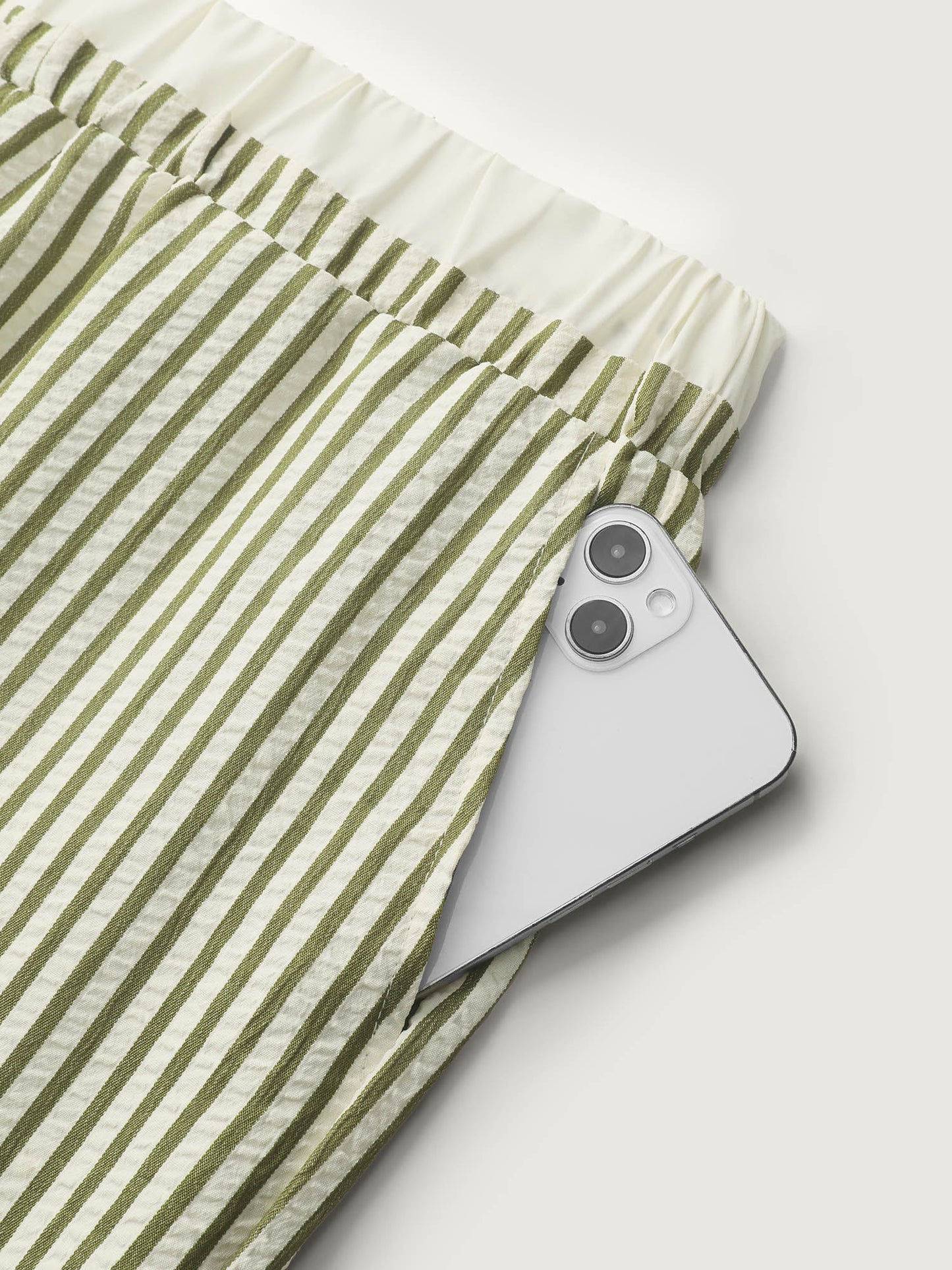 555bd5a1-fb77-4697-af45-a4af7af52d19