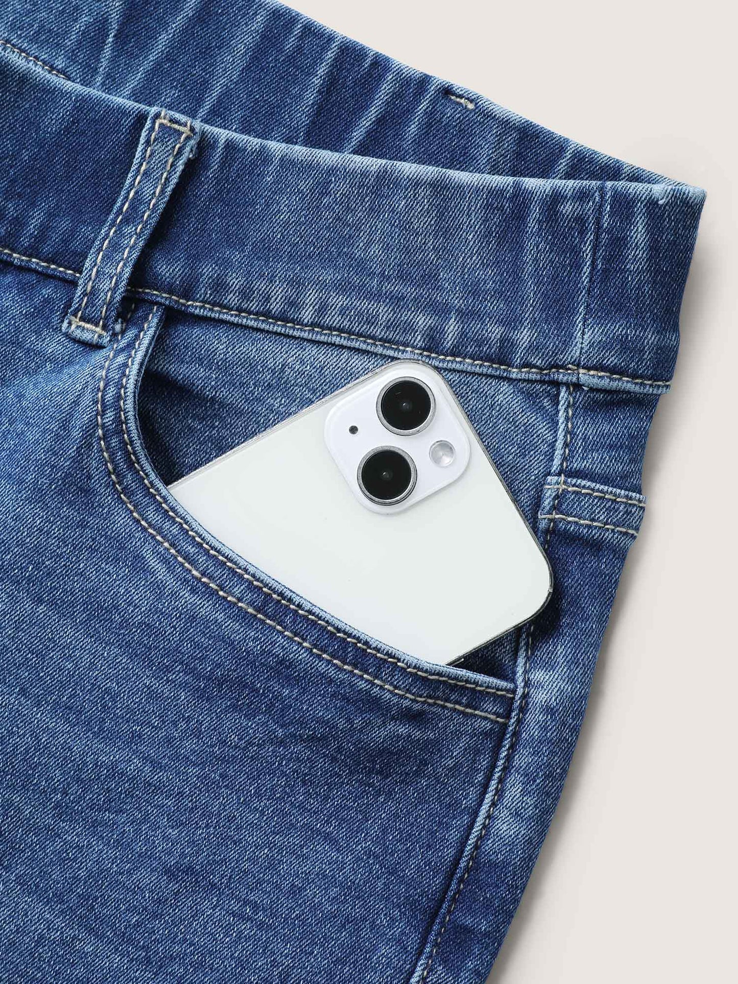 795d516e-e93d-4c14-8c34-082549c031aa