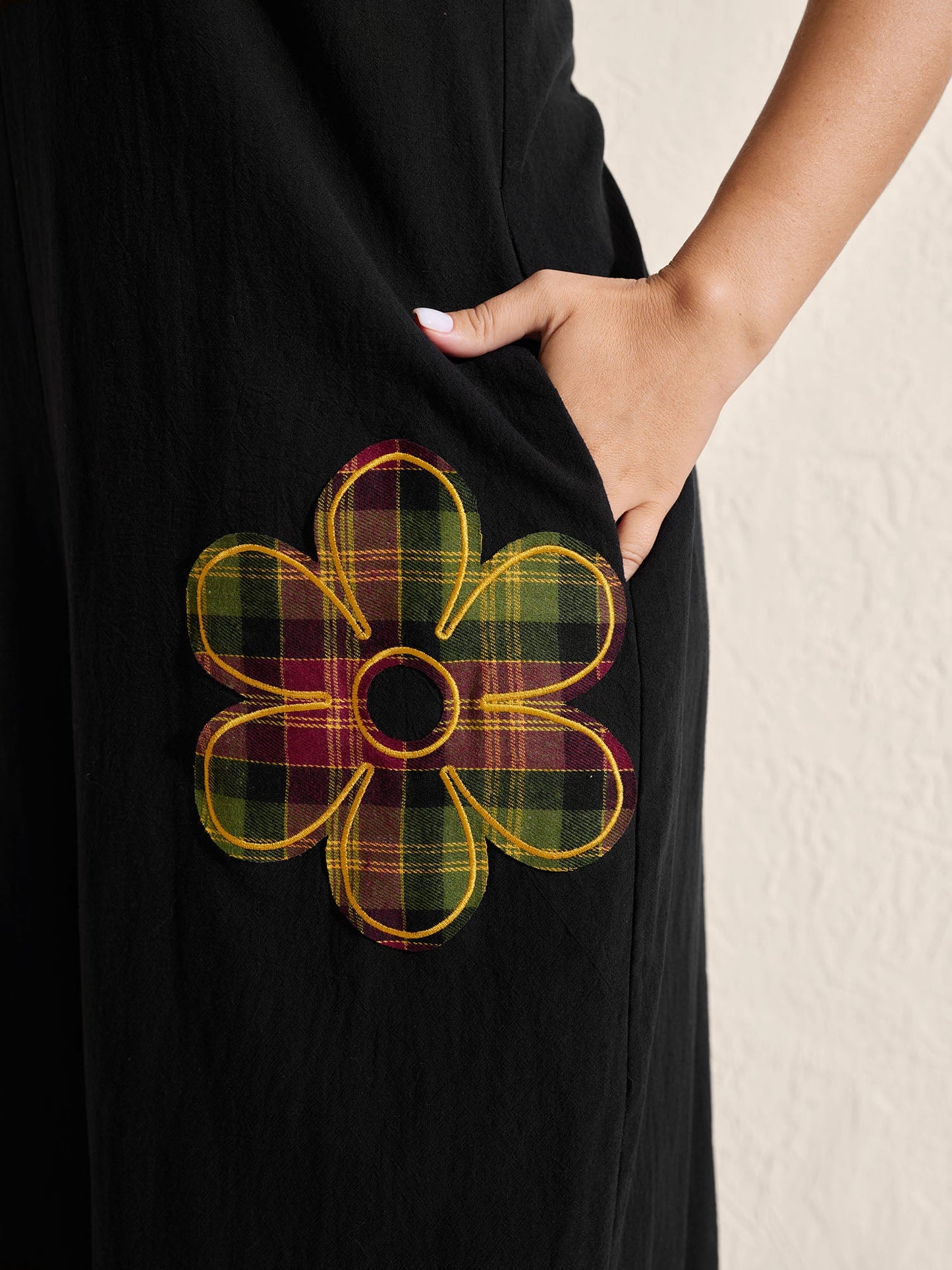 06b8b53c-f627-41df-bace-62bab0219276