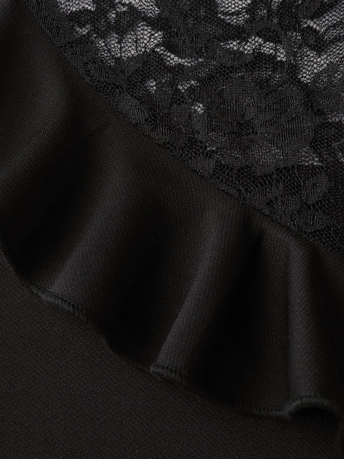 d5c51374-3eb2-43a6-b34a-dc994865d24d