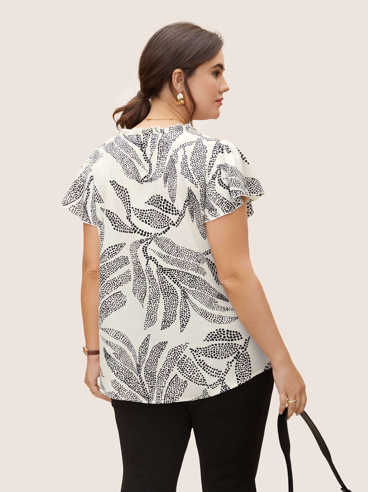 fa4b6e15-5057-485e-a74f-88d13a42bee5