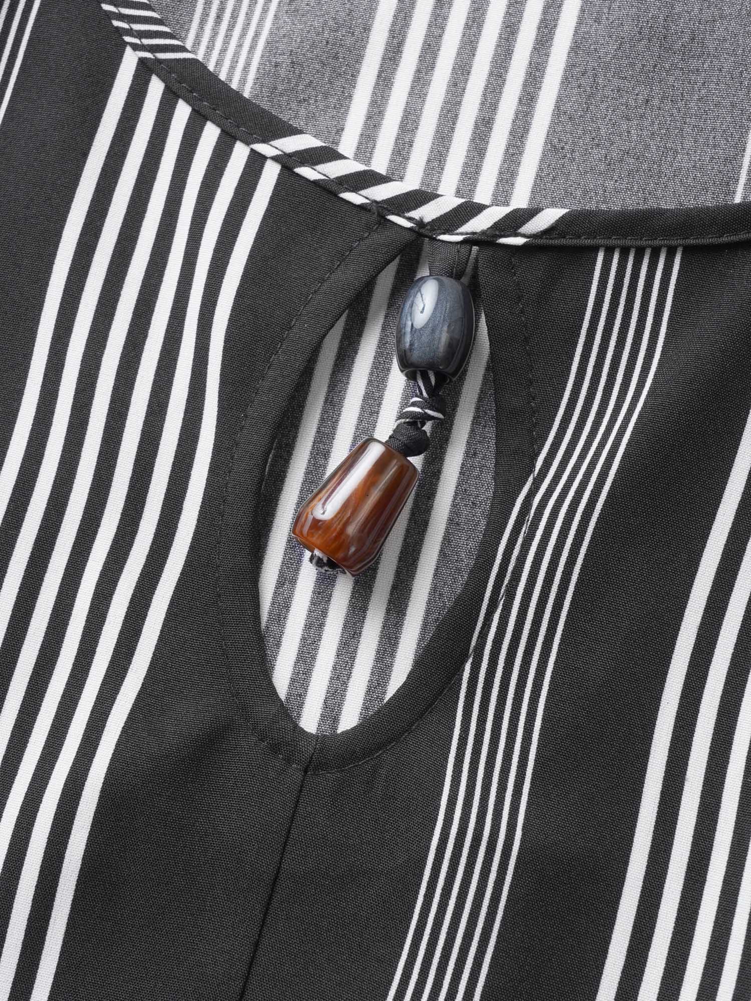 2d8640a3-d46c-4240-99de-93998b252aa3