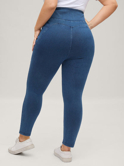 d695c909-0a95-459f-9d19-18191b672393