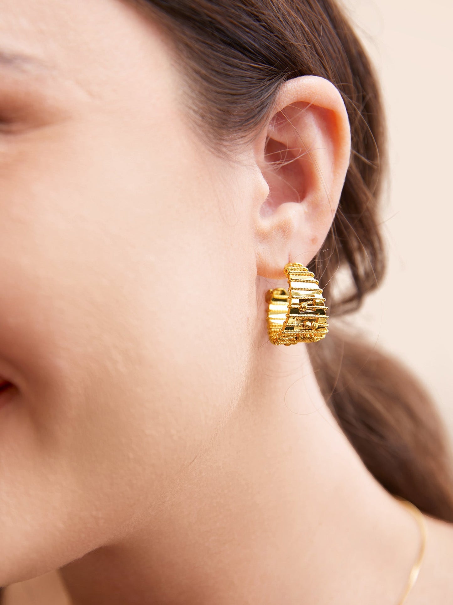 022c4128-6d98-4320-9f17-985def6e6bb5