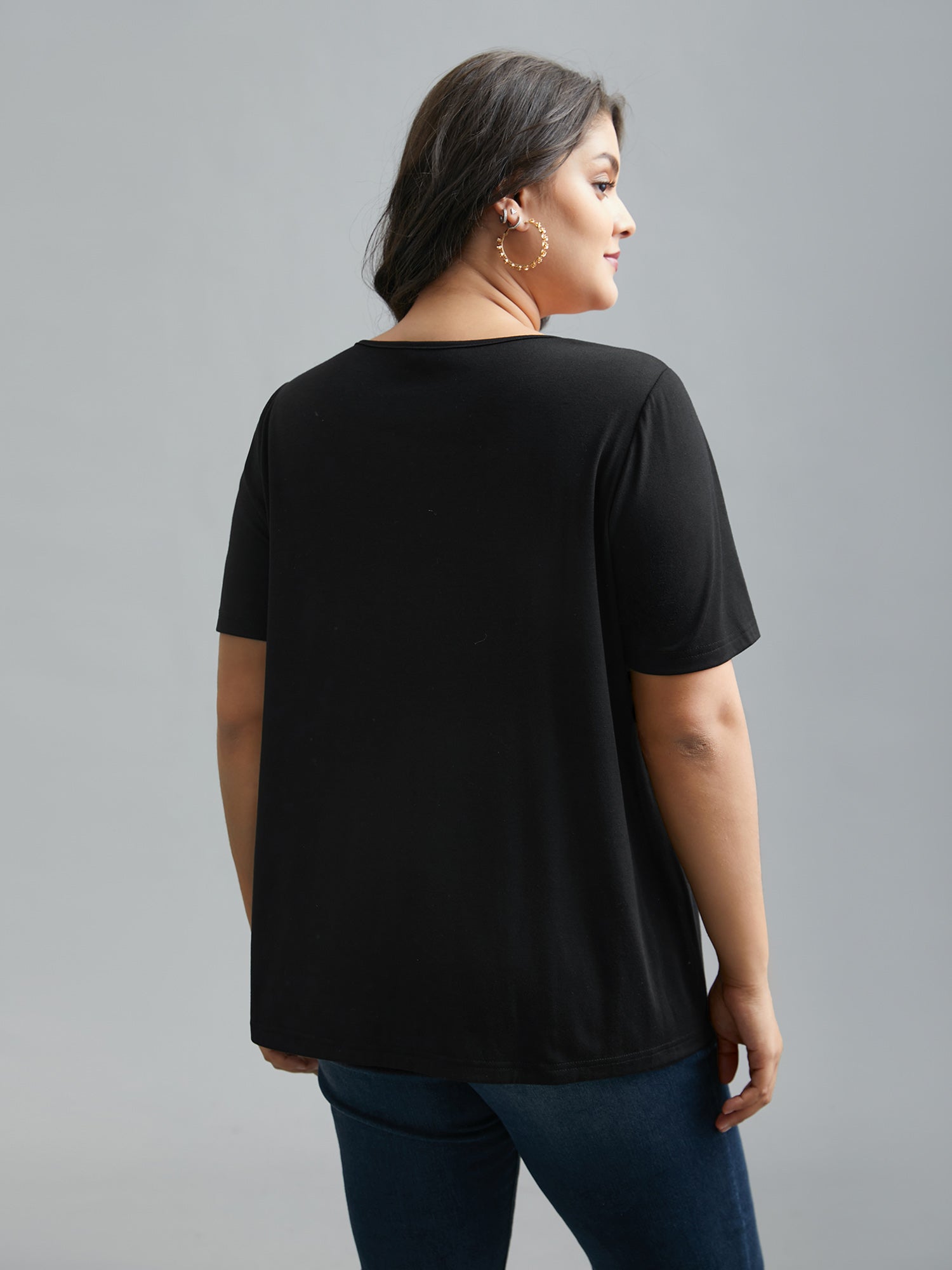 ae9ffe12-acf7-4137-bc18-7b546e60b738