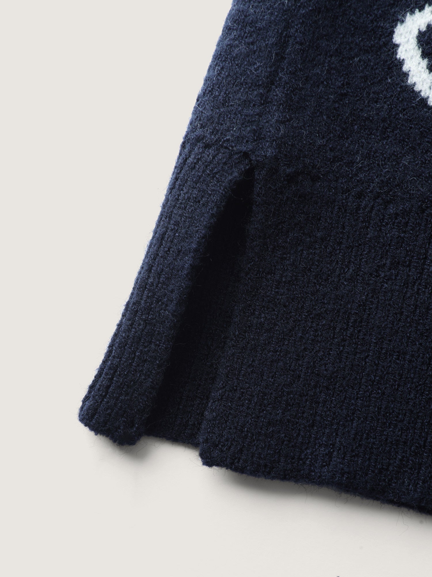 aab27117-266d-495b-8a2b-42c355f3a309