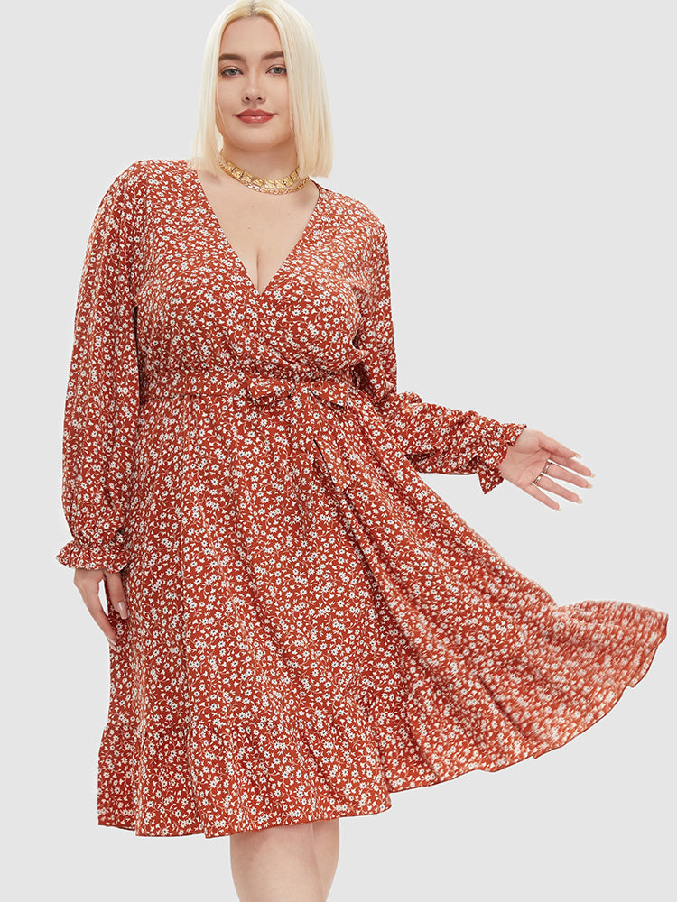 Ditsy Floral Flounce Sleeve Knot Side Dress