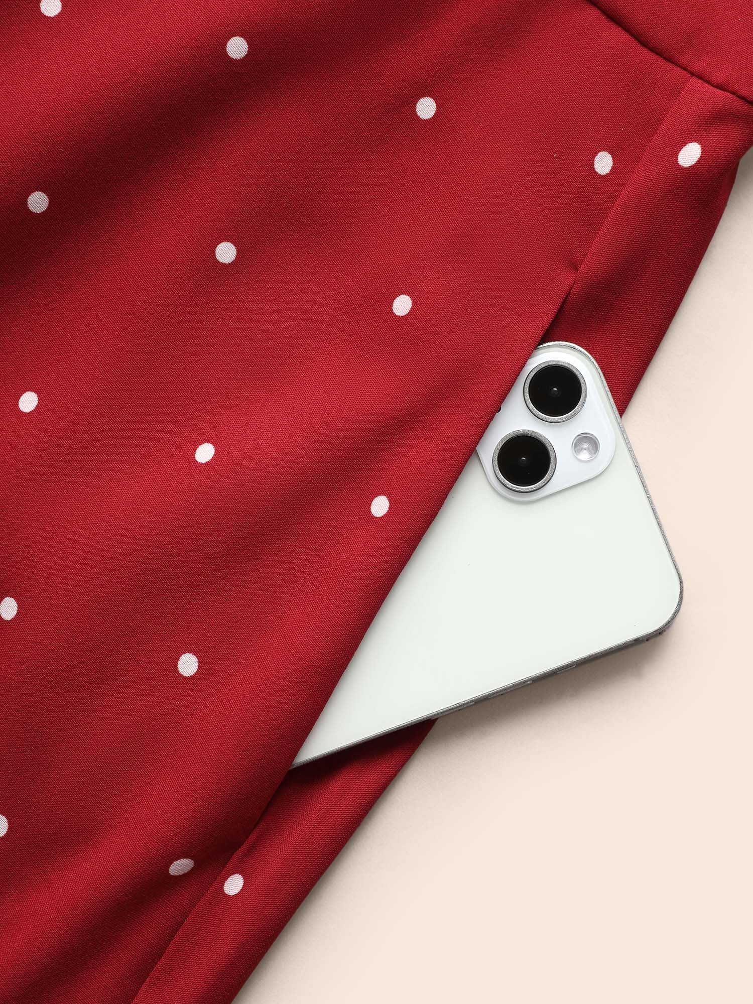 b65f4f67-3edc-43d8-8842-4769442f7bd5