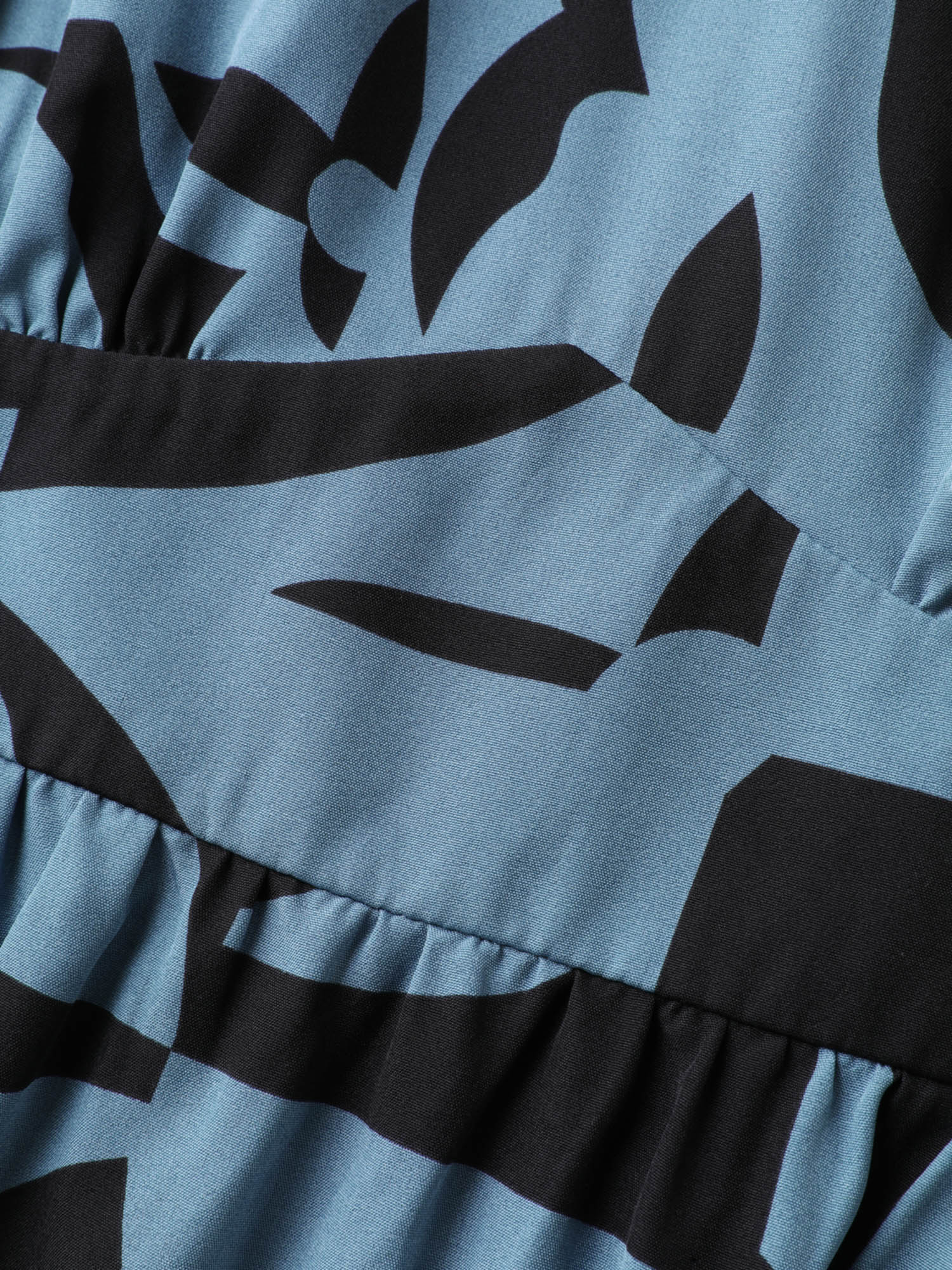 f8597707-a481-404b-8bae-168a1ad489d8