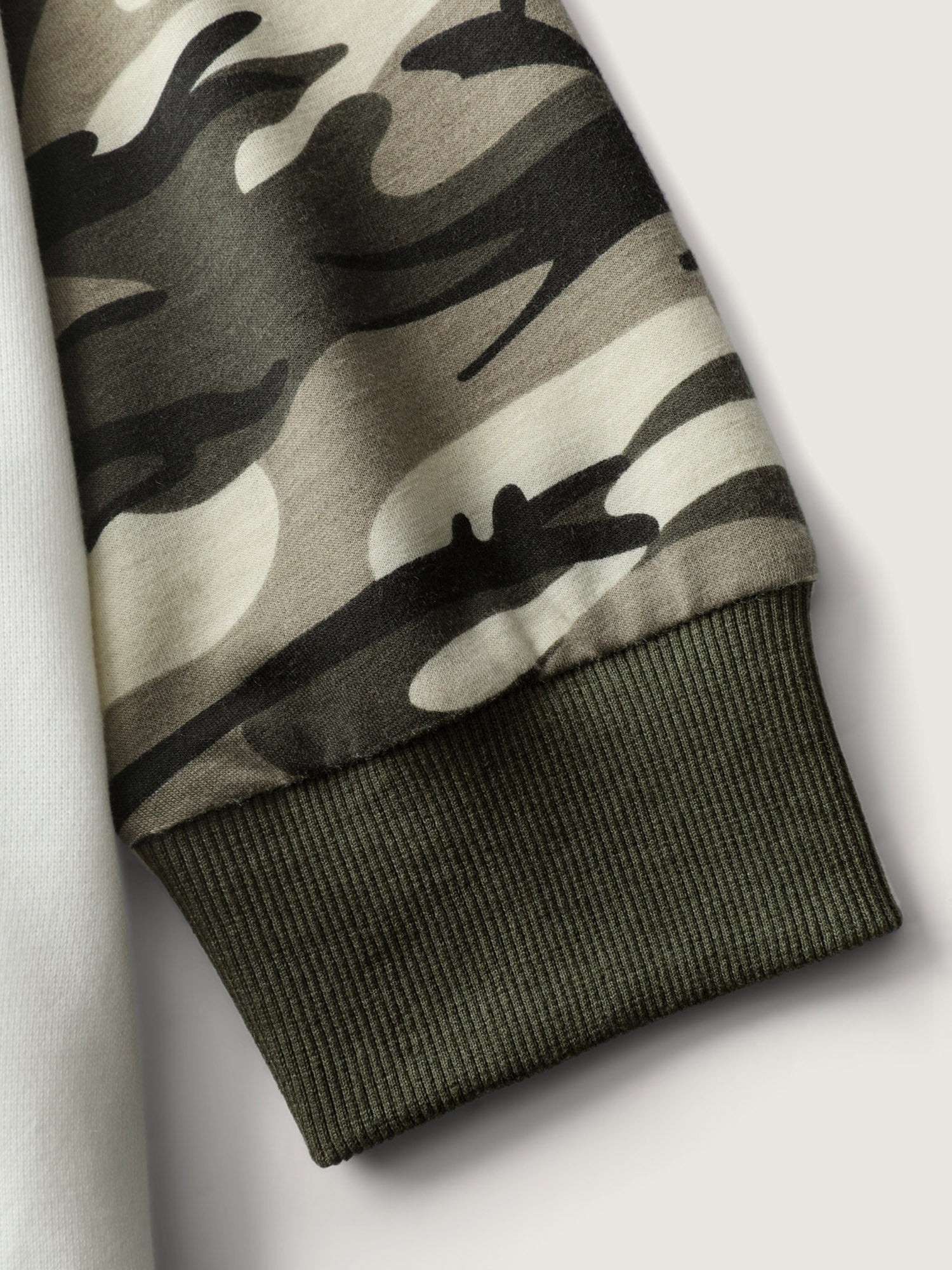 9c4fae4d-e223-4261-ae70-af7cf51934d5