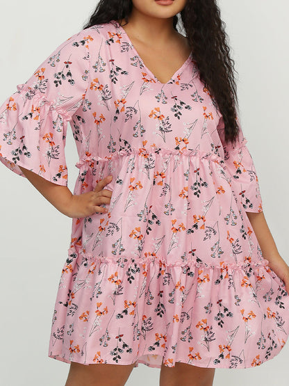 Ruffle Hem Ditsy Floral Dress