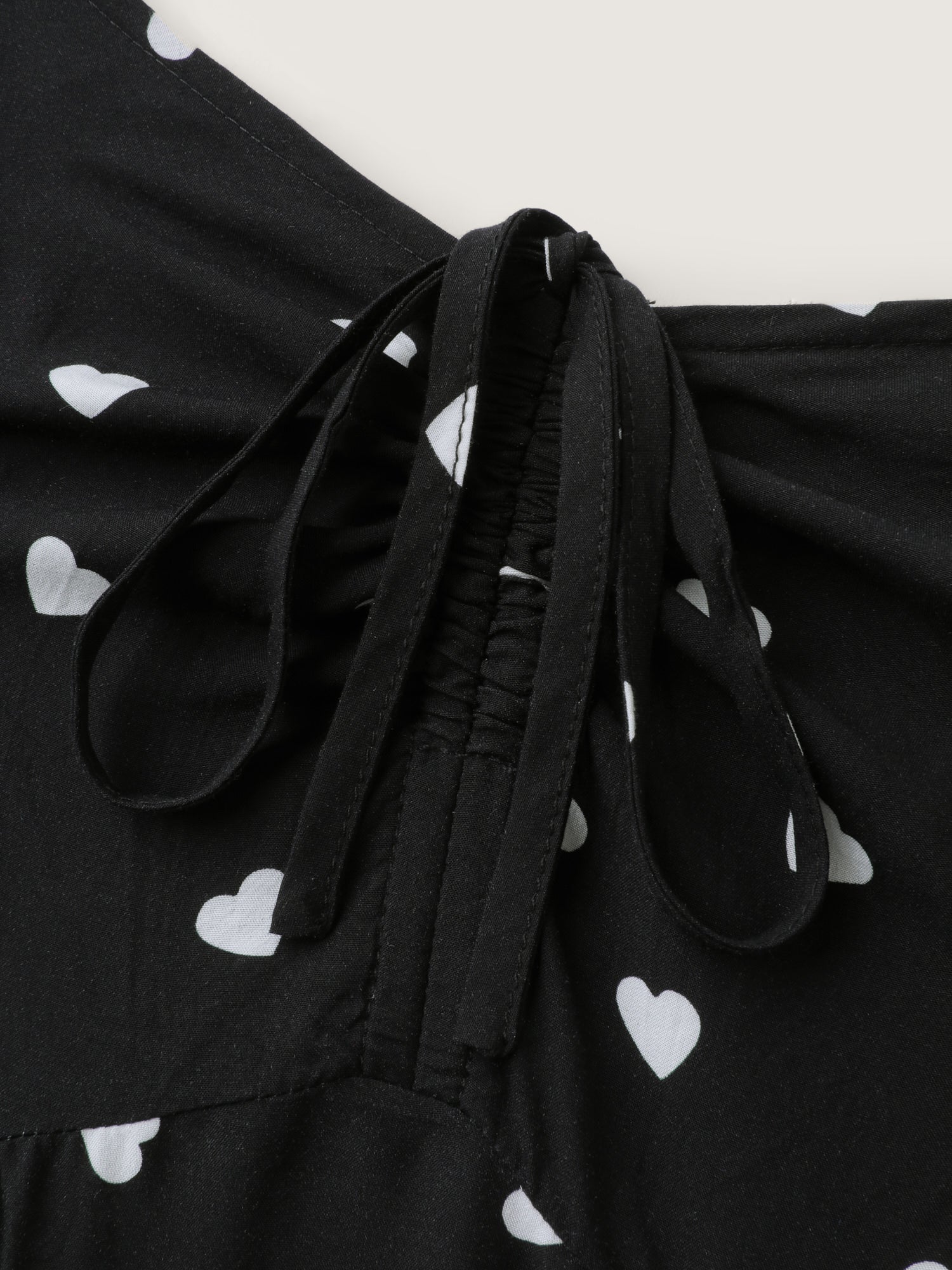 8f929979-fc74-4b20-8784-32f29995f432