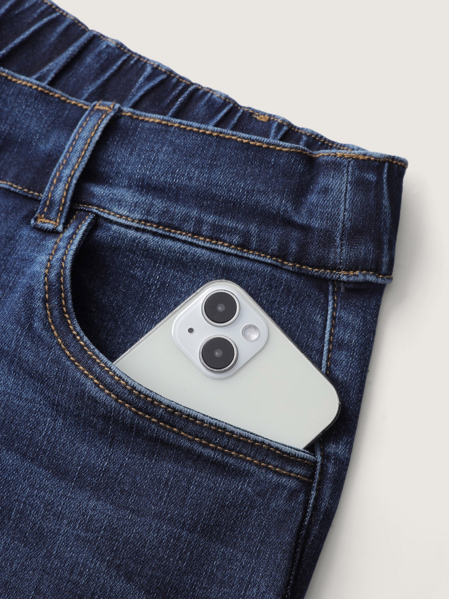 657b26af-faa2-44d3-8c62-210f28791290