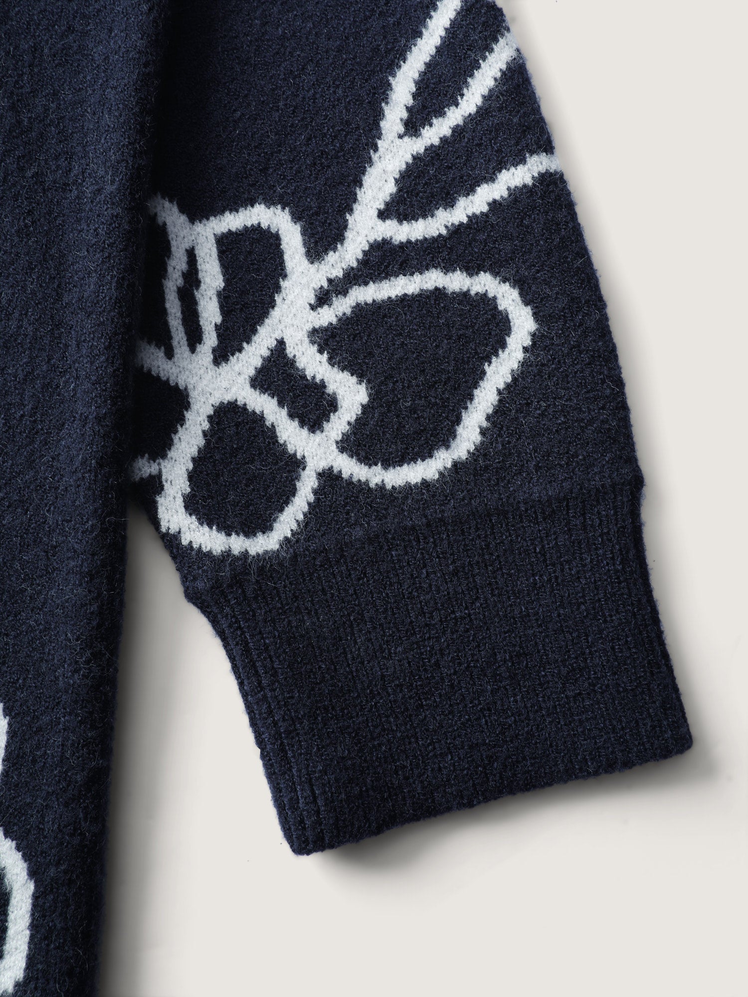 3ccf3a59-ee7b-4995-a0b8-fc763dd484ef