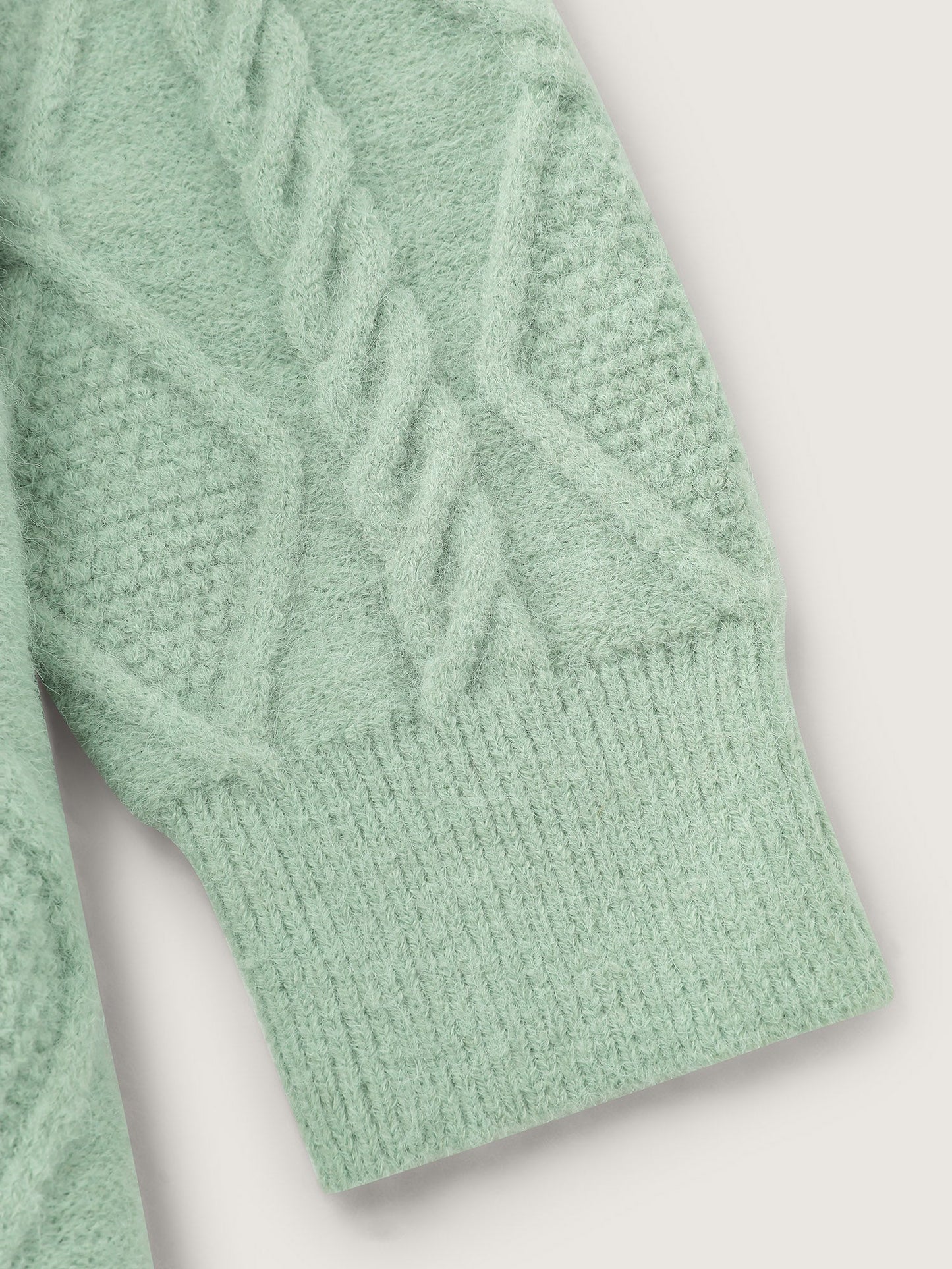 09c5e1dd-8599-47cf-8864-f9af80f8c2b5