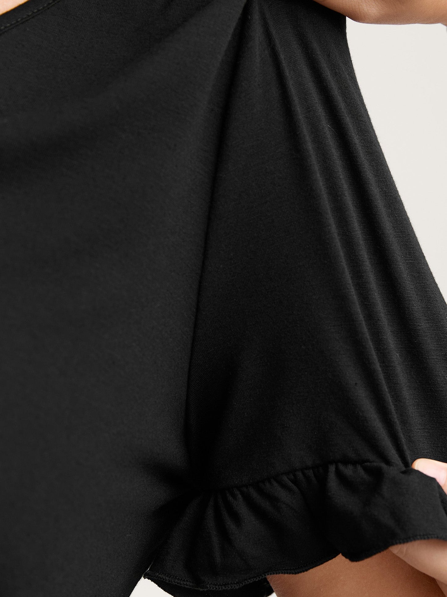 746a4644-39a7-446c-ac3d-3165ec5f5dc4