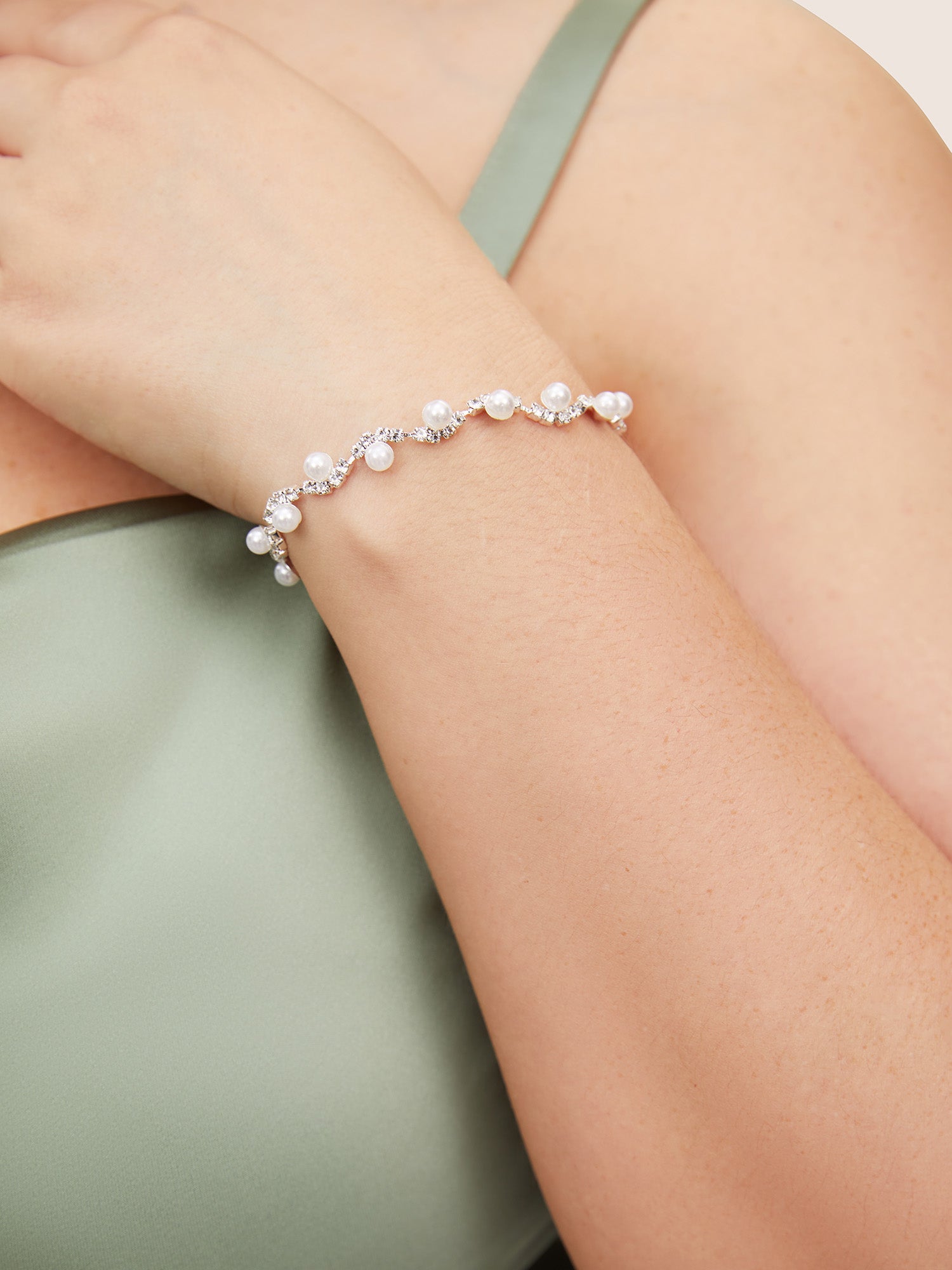 04f05280-e0ef-4fb0-a3b6-675ab602dd1b