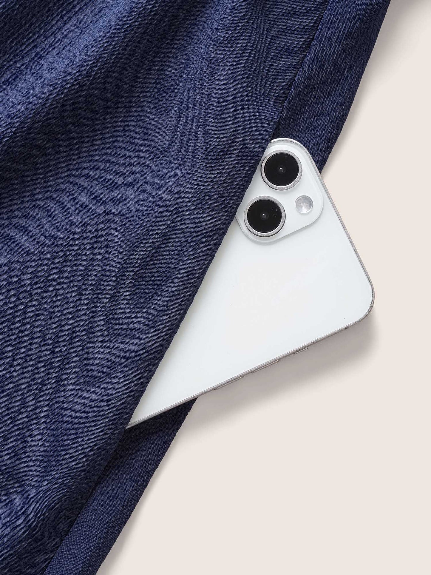 ce573965-76ec-4bc0-a32e-eb6566859e8f