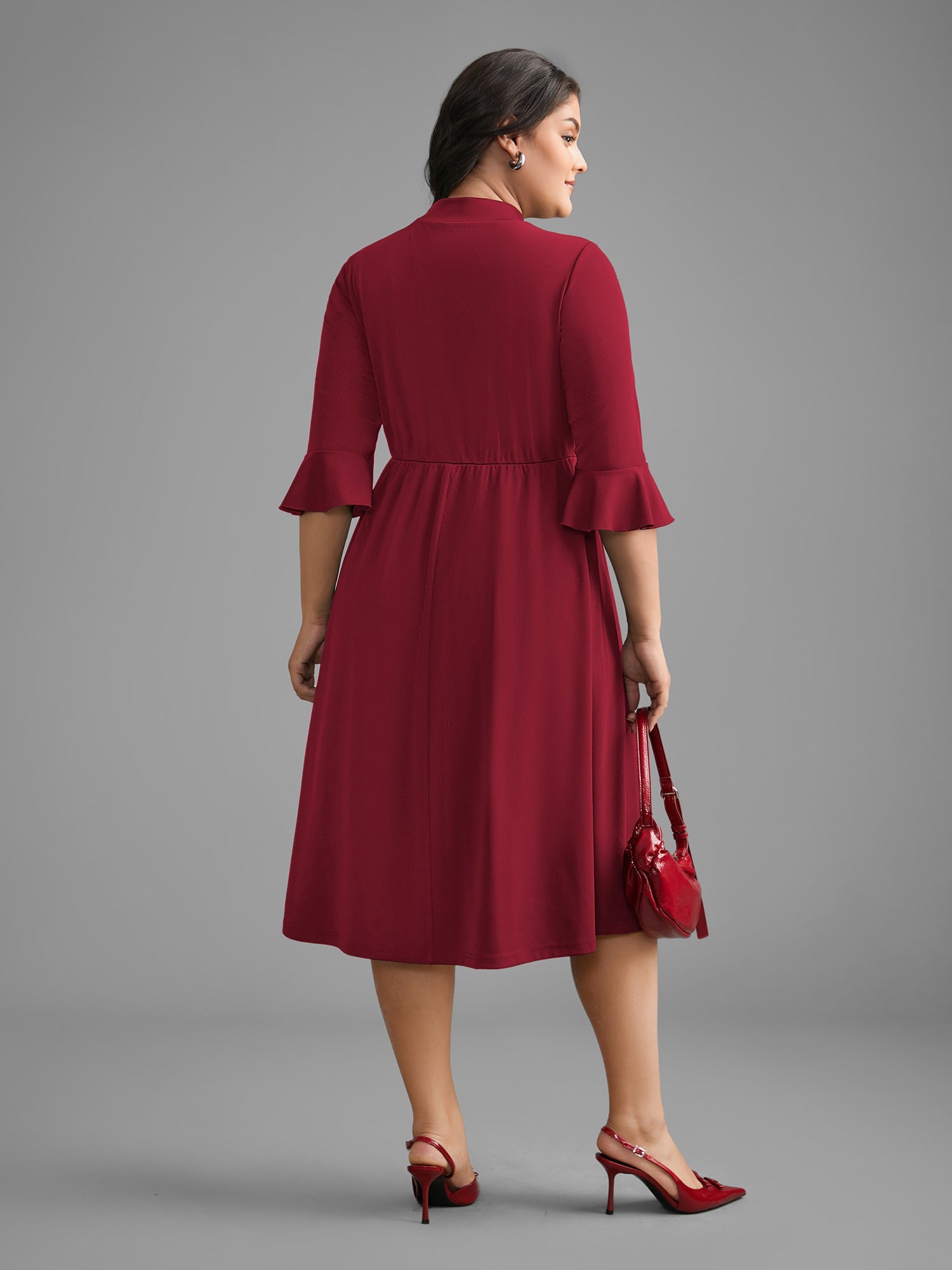 eeb948b4-0808-49d7-9890-5b8d18f15de1