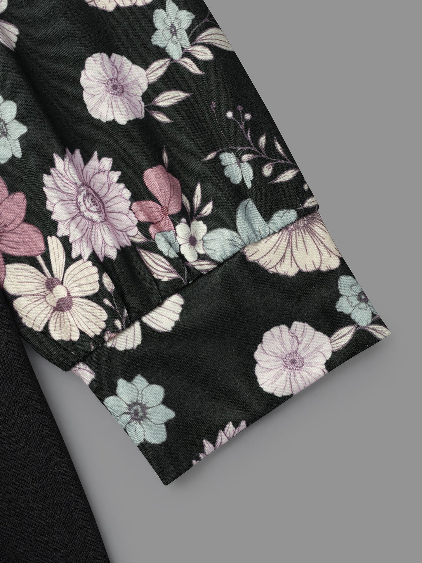 d6ed0b7b-b9b9-4b4a-a115-de837ea6160a