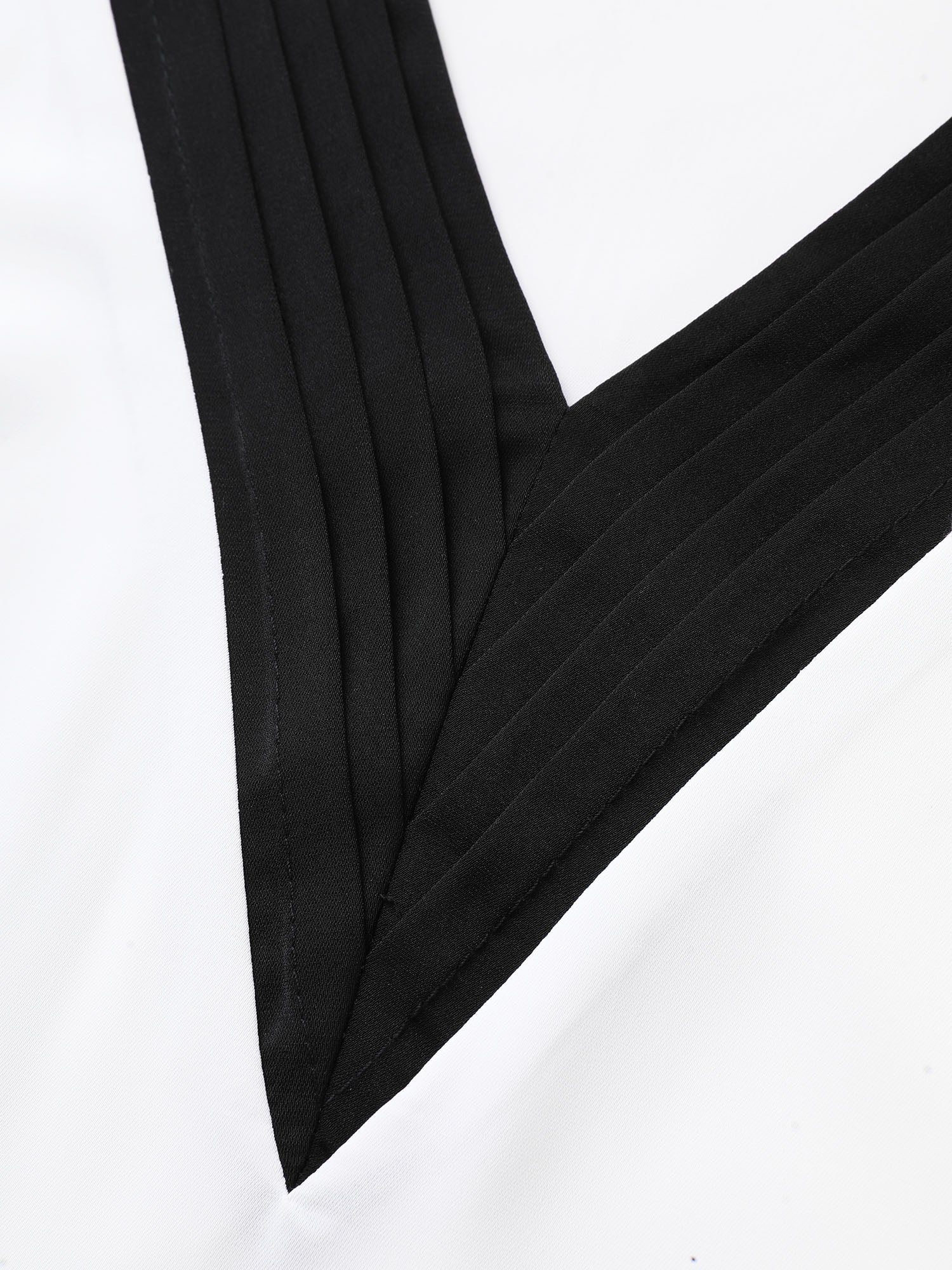 d0fdd853-cd08-449c-9de5-3e2cef8cca21