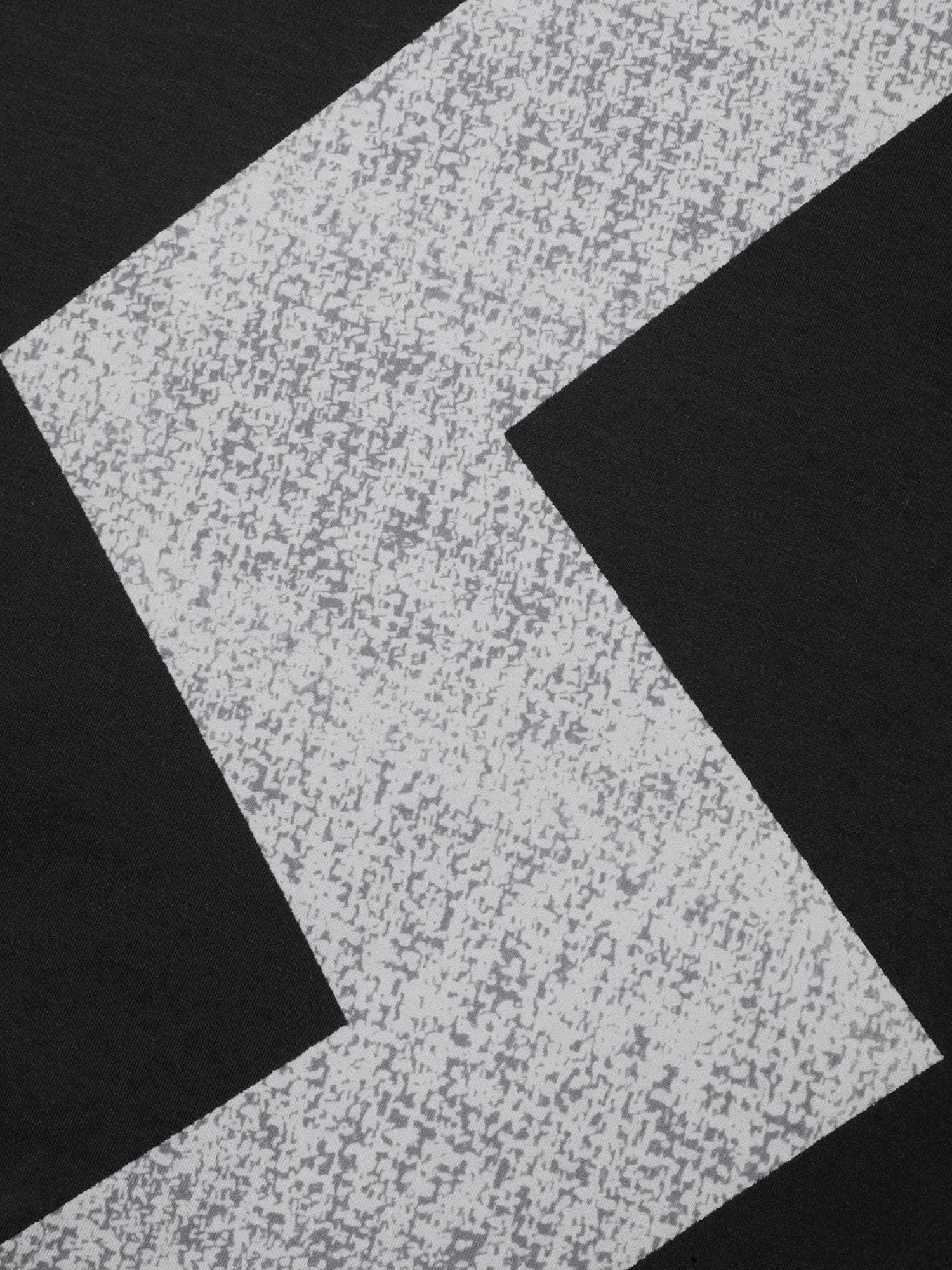 b717d823-98d5-4754-9654-8d4d5ed65df3