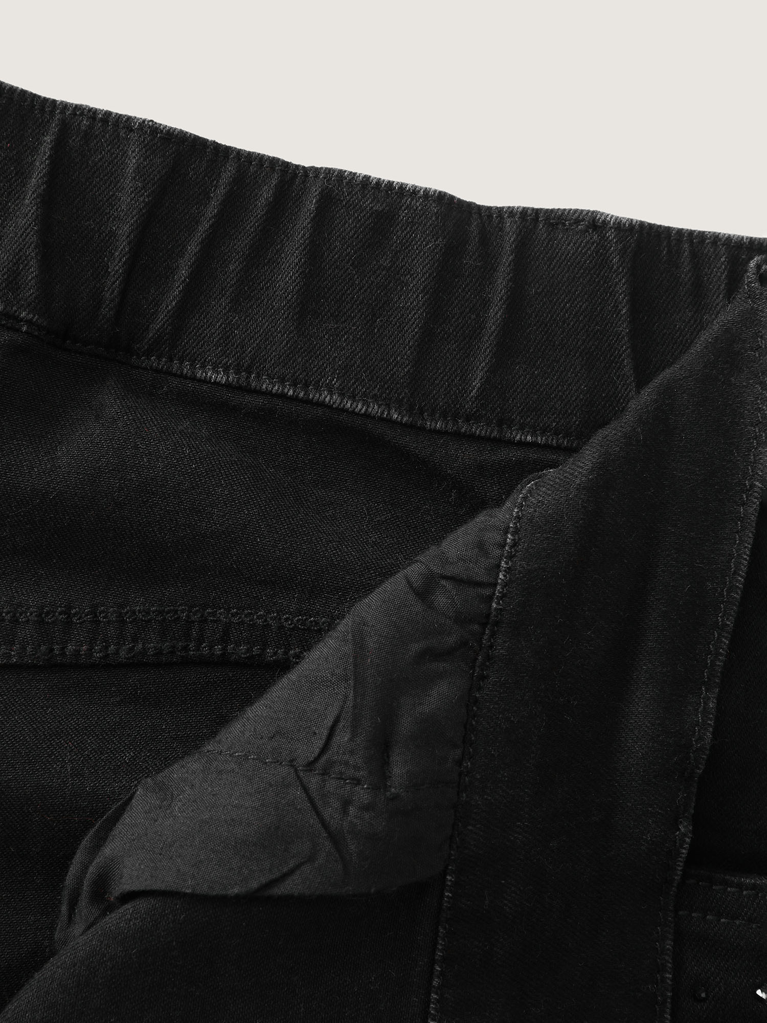 7d8f6256-8632-4781-b230-aa364a858ee0