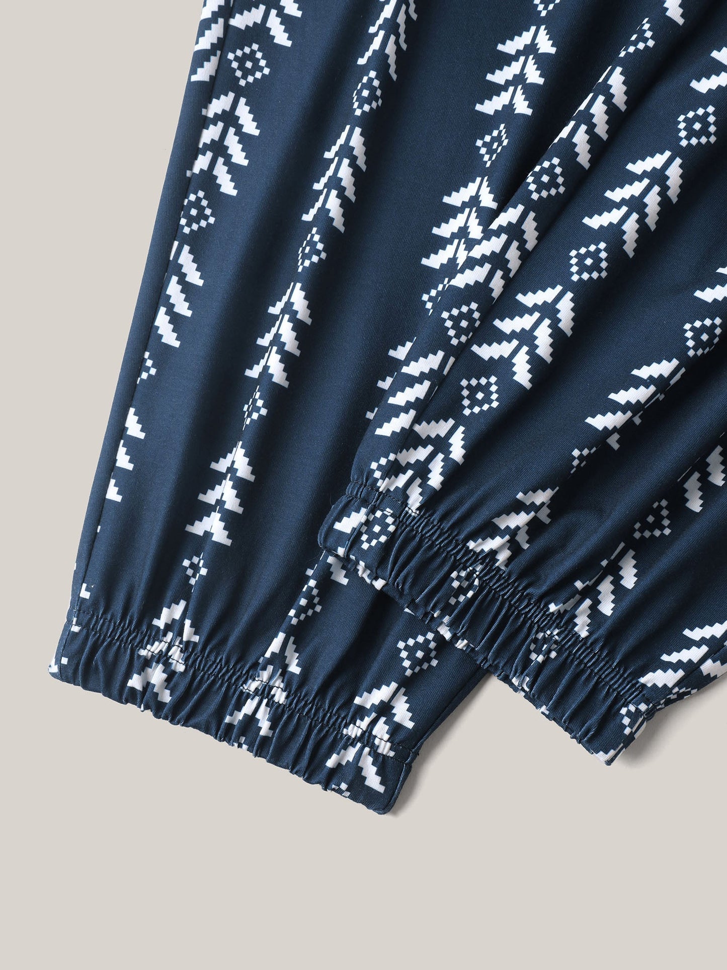 84b2daa7-0e0c-4c76-a90c-43f37787ae72