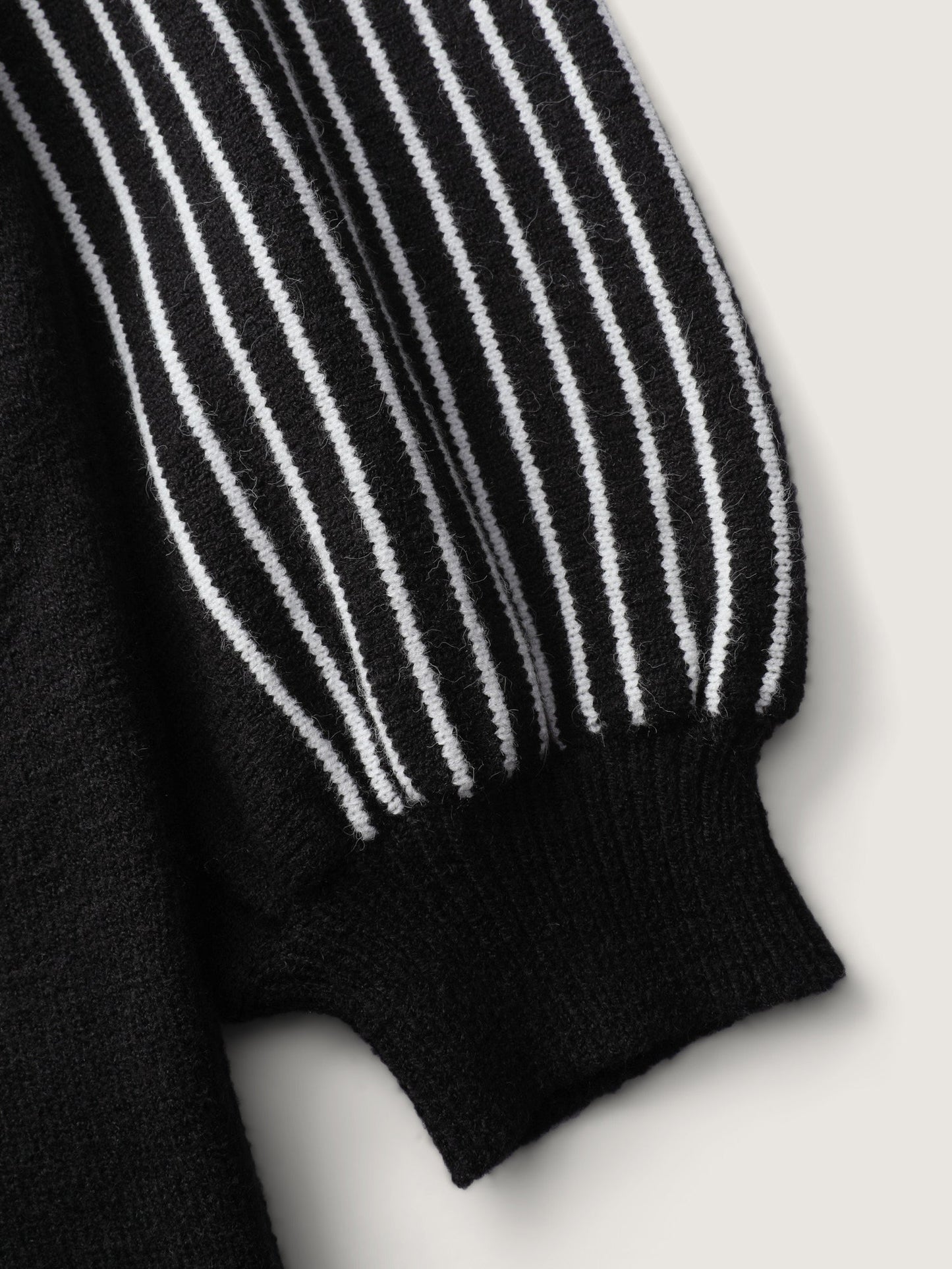 ae289130-17c6-436e-89cb-b59687a4d0b7