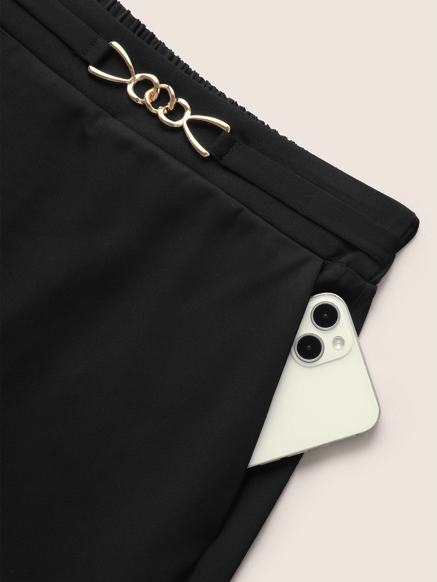 aadab76d-bba9-4a96-8b76-f119297011cc