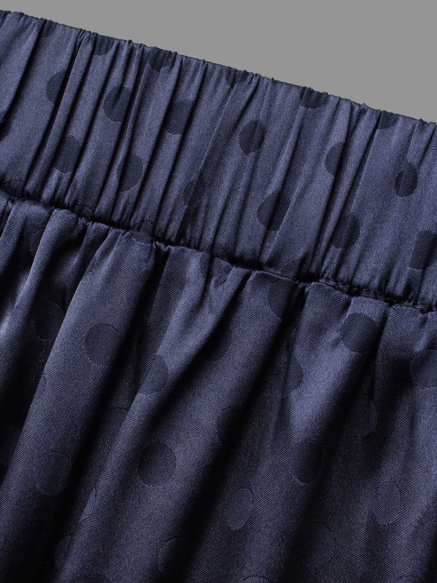 b2ff0aa4-7160-491d-adff-a00939e3b1e9