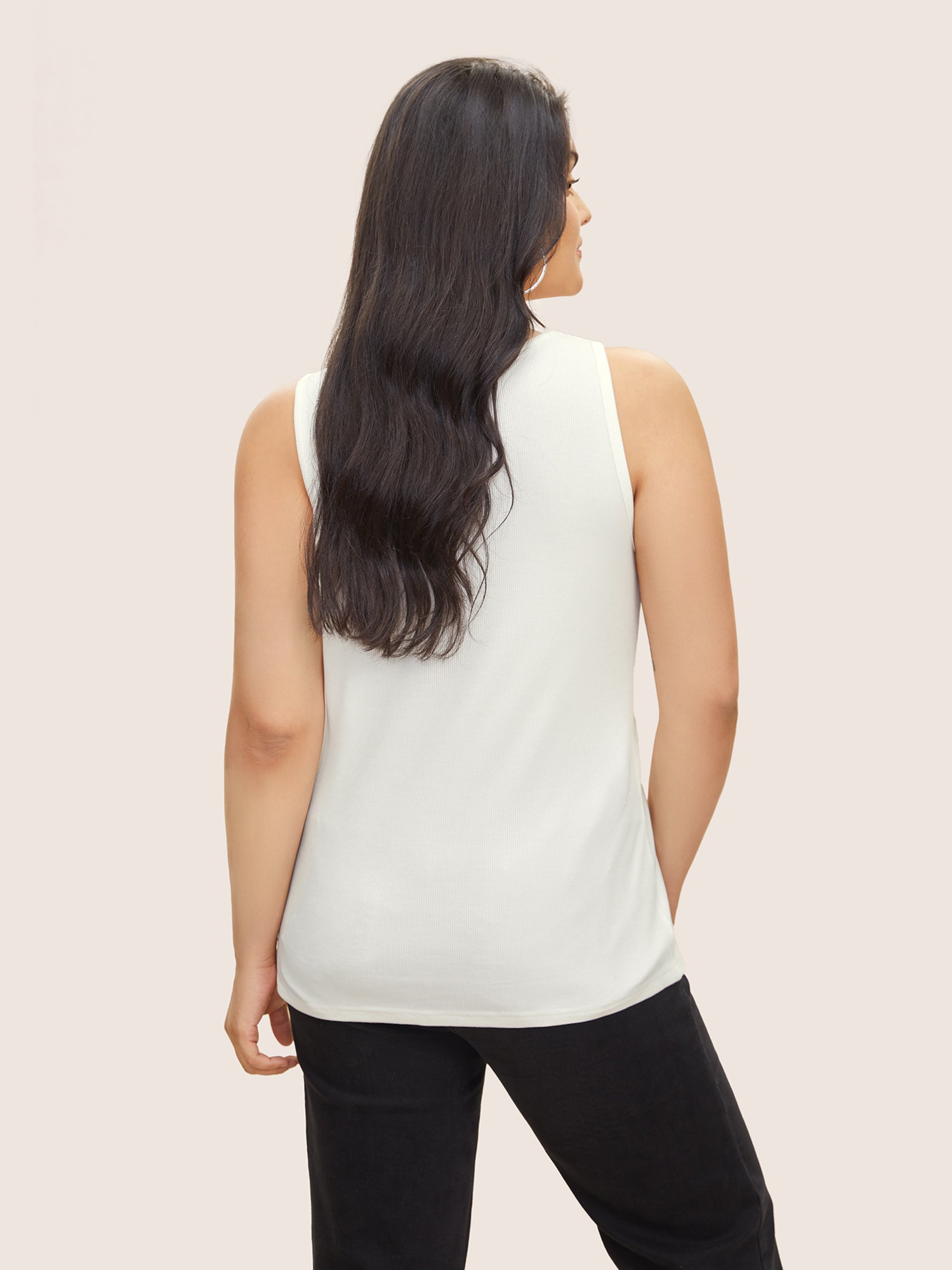 22cb03b7-4efc-42a3-9ff4-683e95b48310