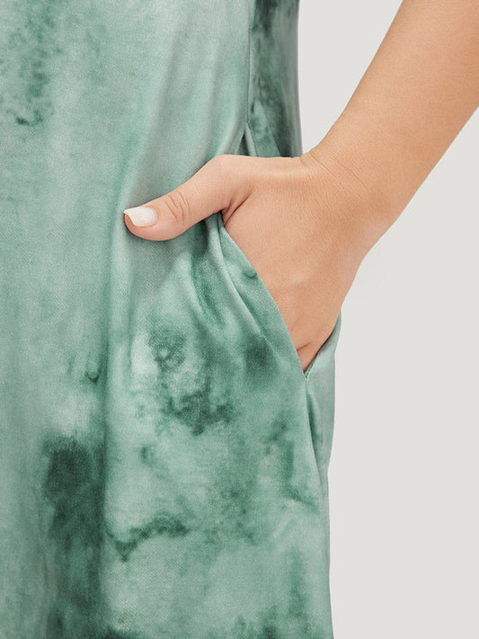 Tie Dye Pocket Batwing Sleeve Arc Hem Graphic Tee Dress