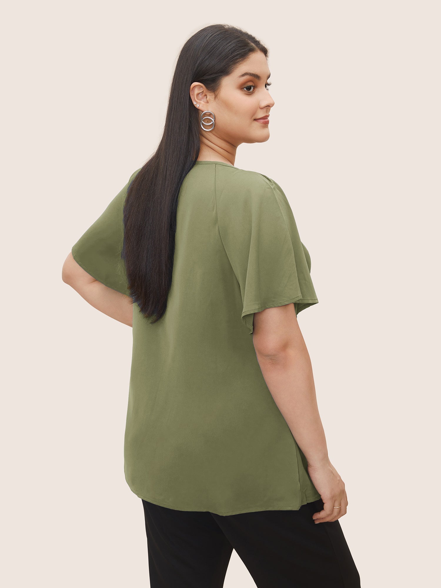 dafb4359-c71a-4643-8376-da894d83c175