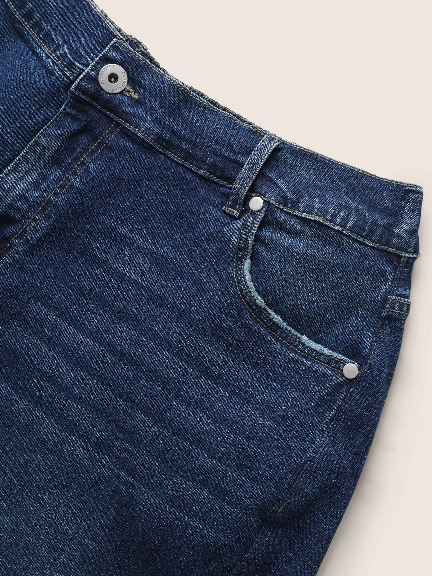 bee8ec40-8e8a-4f53-b0dc-121bc91f1d0d