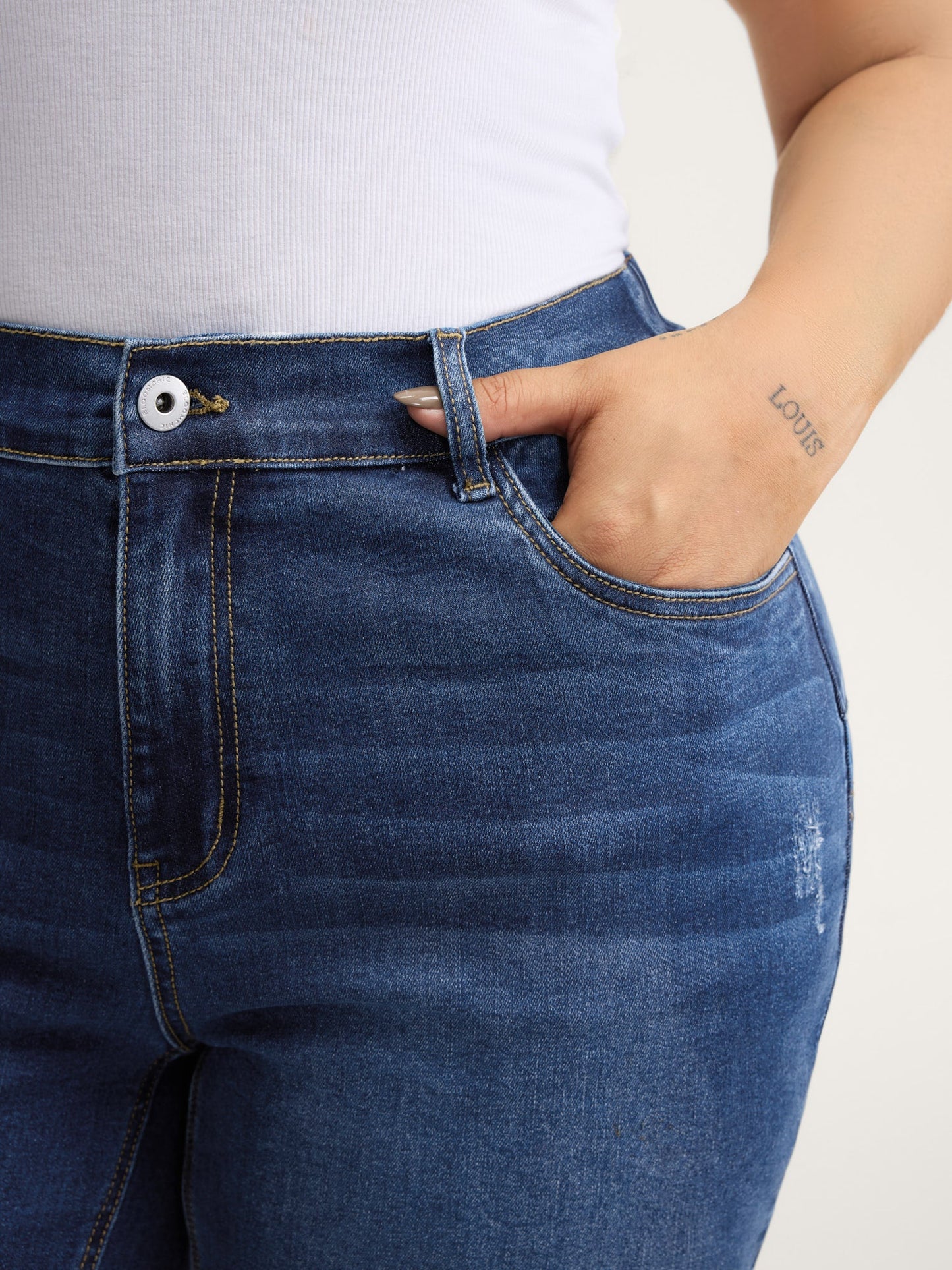 ca8d3cd5-6783-4f82-adec-6d90232b8a54