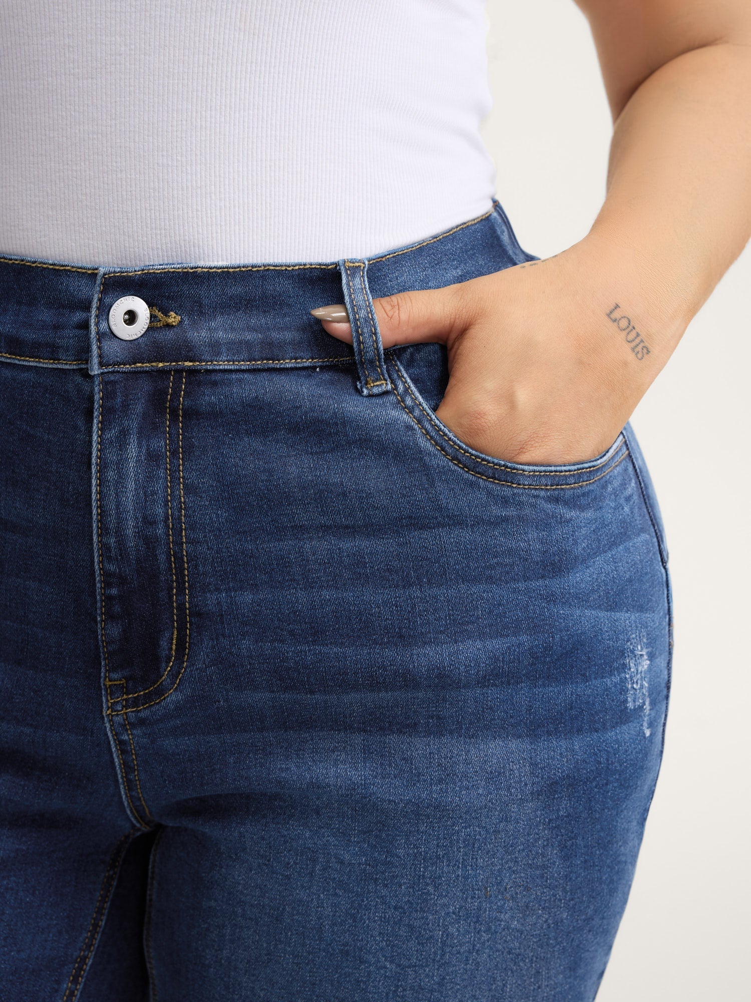 ca8d3cd5-6783-4f82-adec-6d90232b8a54