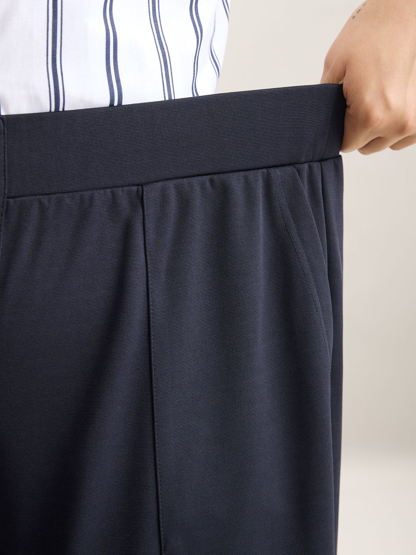 de81fe01-9cce-40dc-80ed-3d49469d4e46