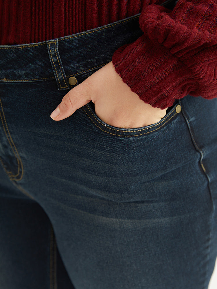 e1b7f5c3-54b9-4763-8eab-2f3a24d5df75